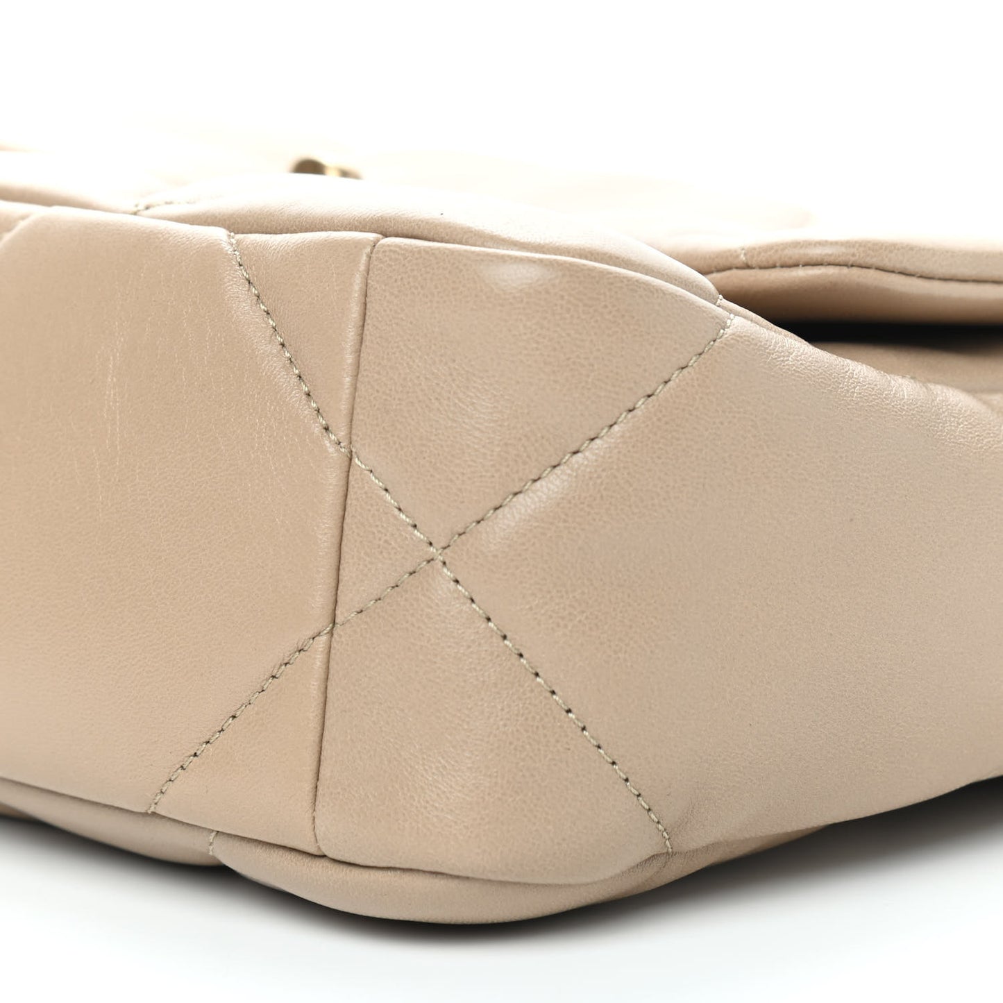 Lambskin Quilted Medium Chanel 19 Flap Dark Beige