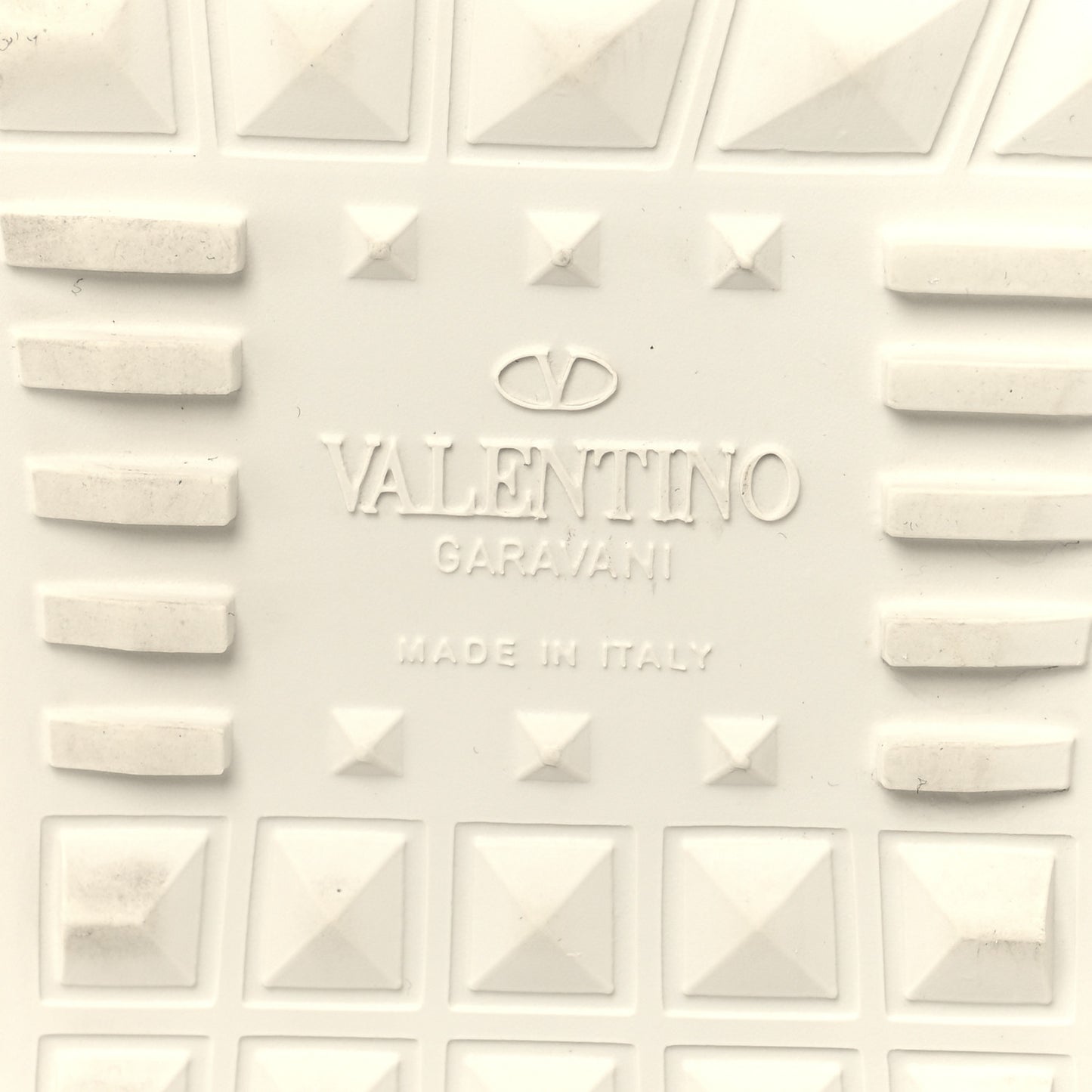 Calfskin Rockstud Untitled Open Sneakers 37.5 White