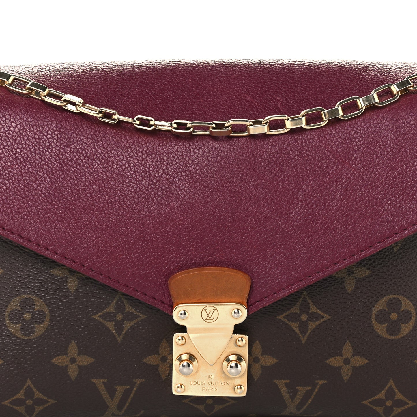 Monogram Pallas Chain Aurore