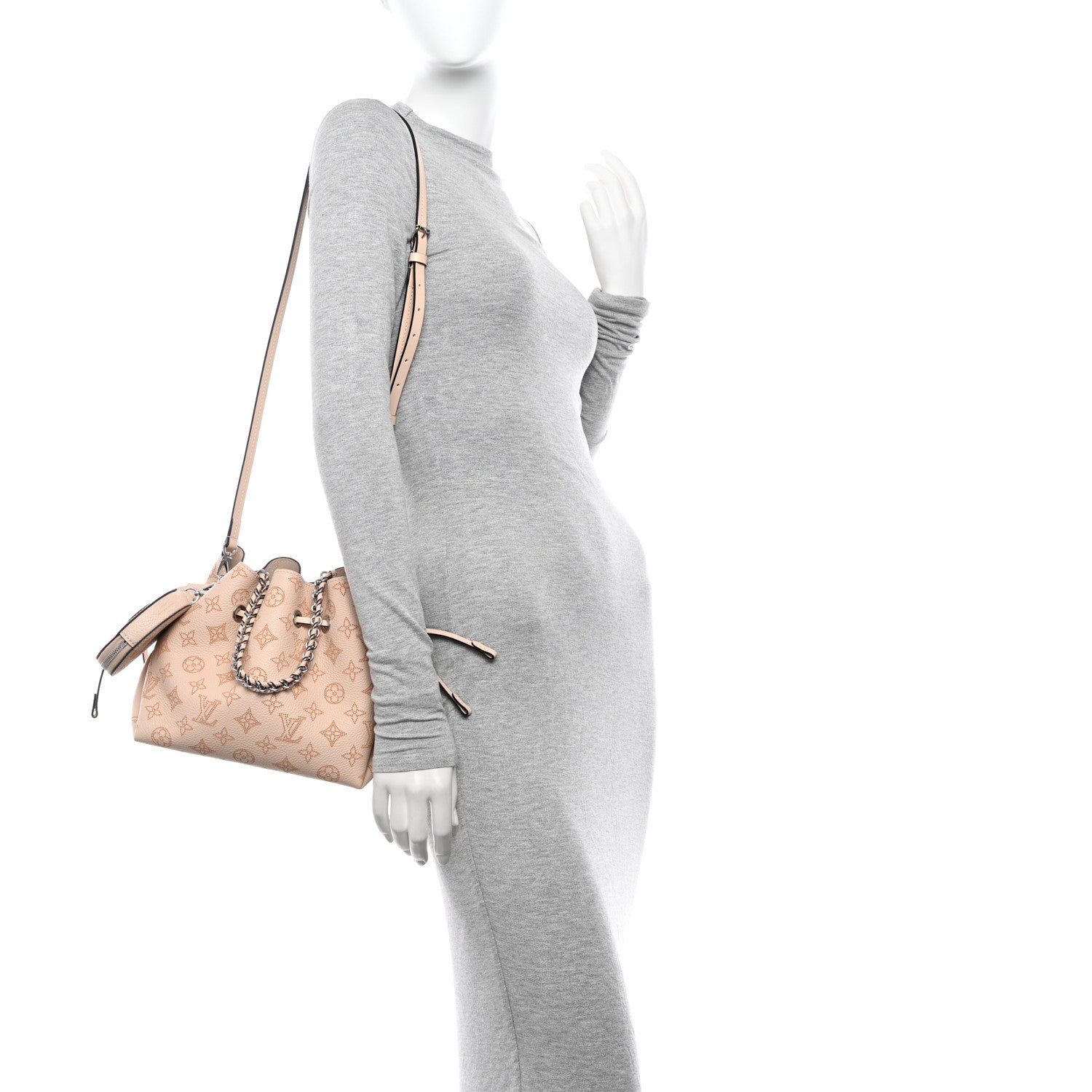 Louis Vuitton Mahina Bella Magnolia 2 of 10