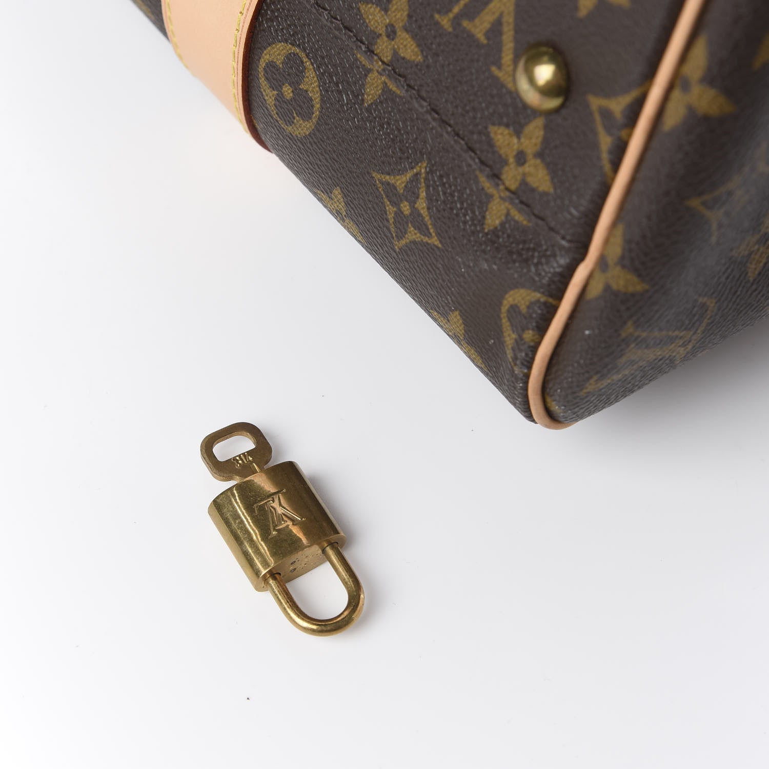 Louis Vuitton Monogram Carryall 10 of 15