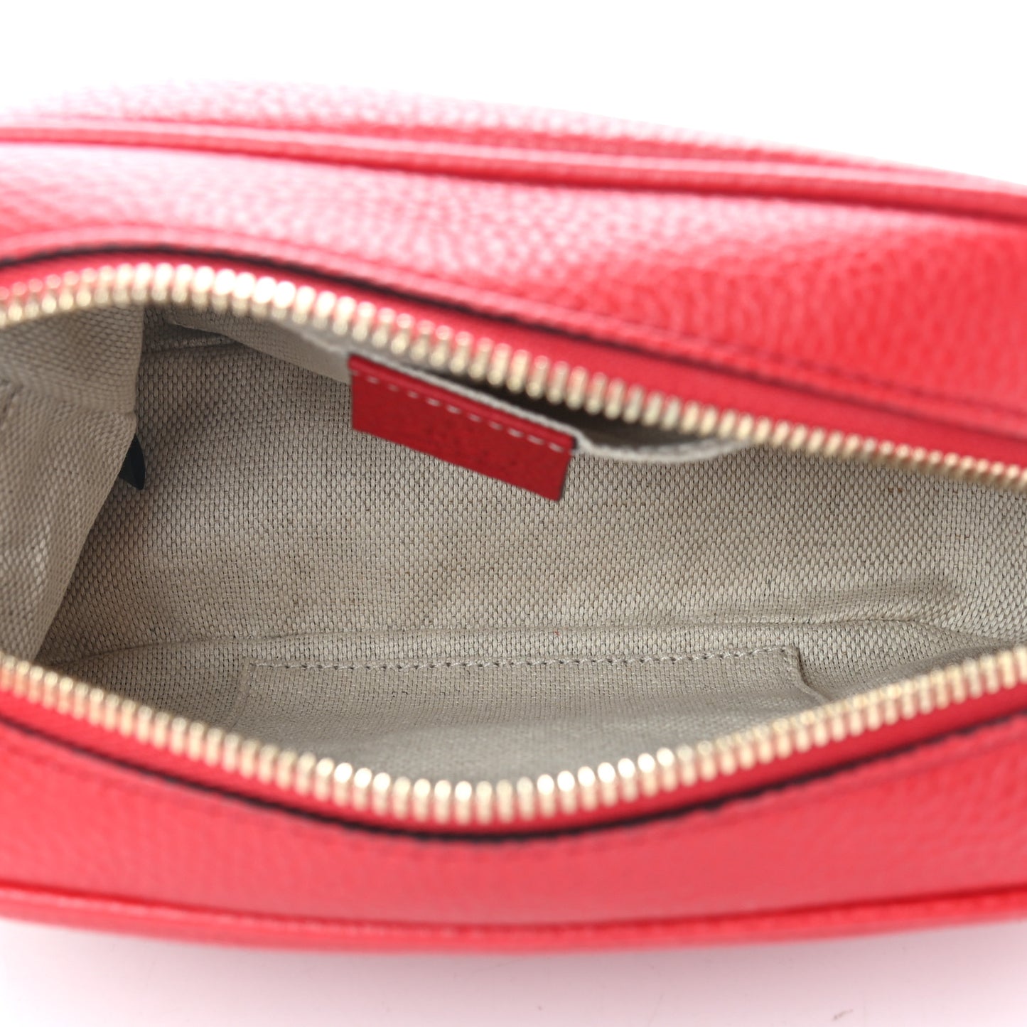 Pebbled Calfskin Small Soho Disco Bag Vibrant Red
