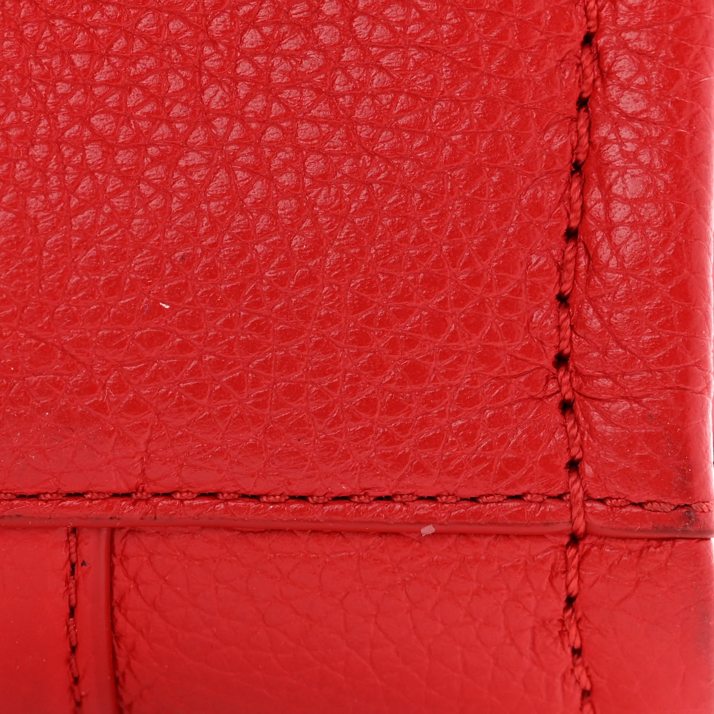 Grained Calfskin Small The Tote Bag True Red