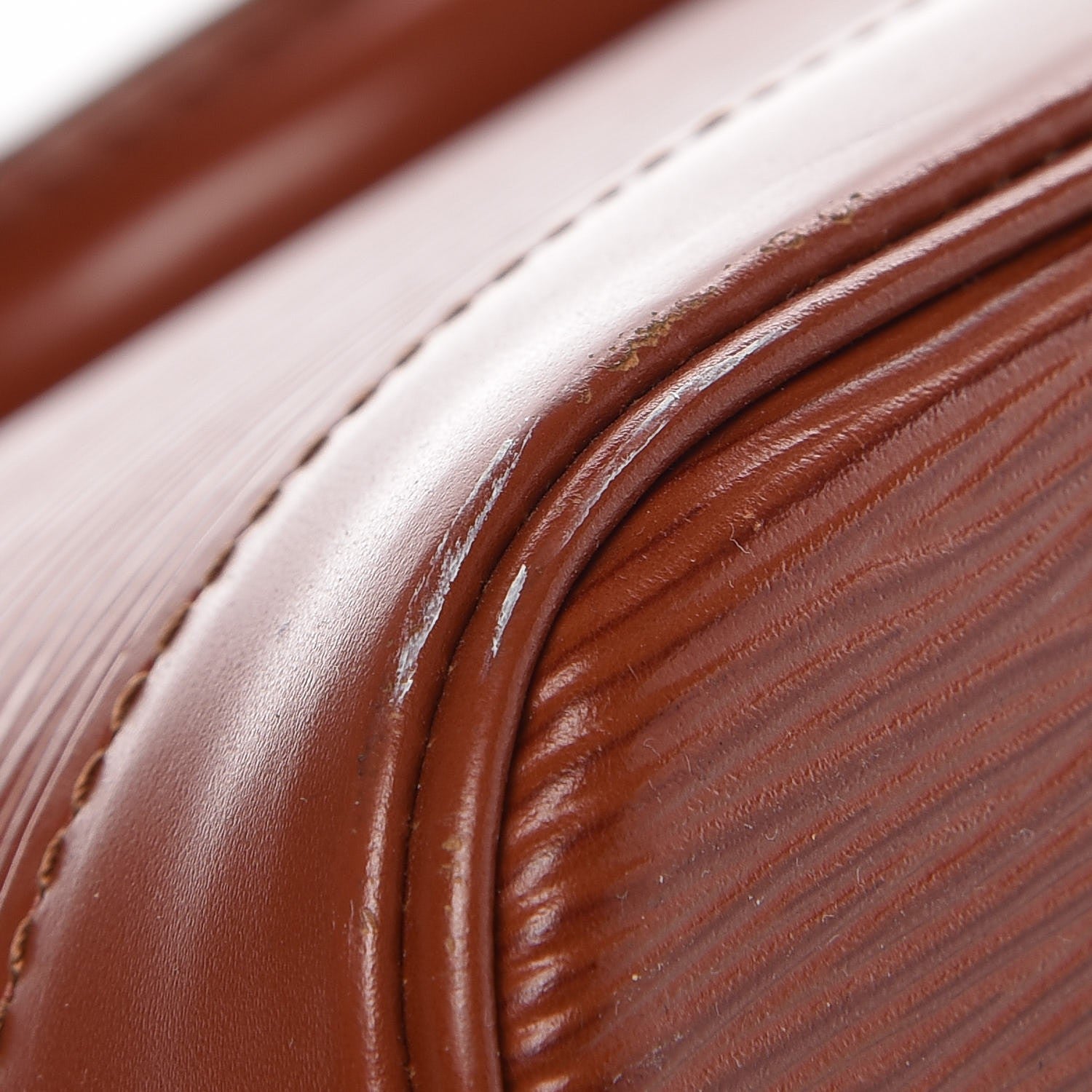 Louis Vuitton Epi Alma PM Kenyan Fawn 9 of 10