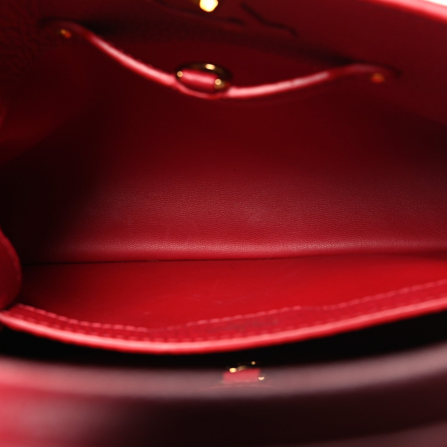 Louis Vuitton Taurillon Capucines BB Scarlet Red 5 of 9