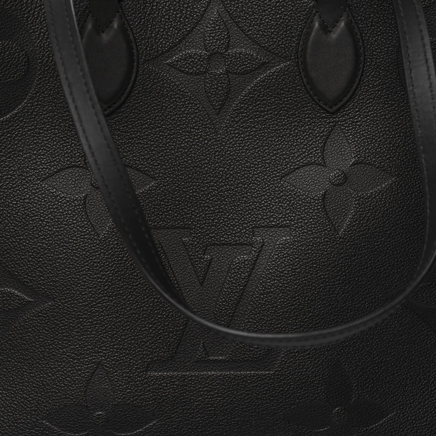 Empreinte Monogram Giant Onthego GM Black