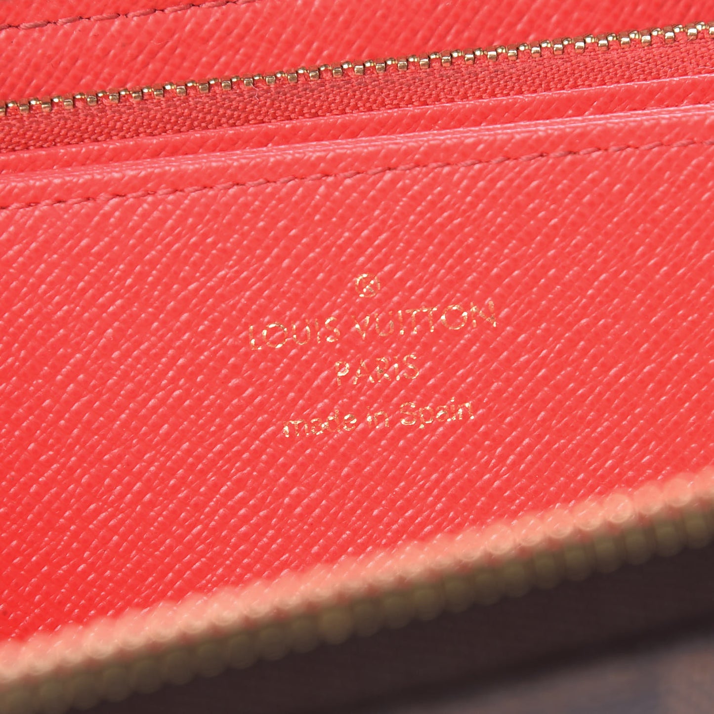 Damier Ebene 2016 Christmas Animation Zippy Wallet Rouge