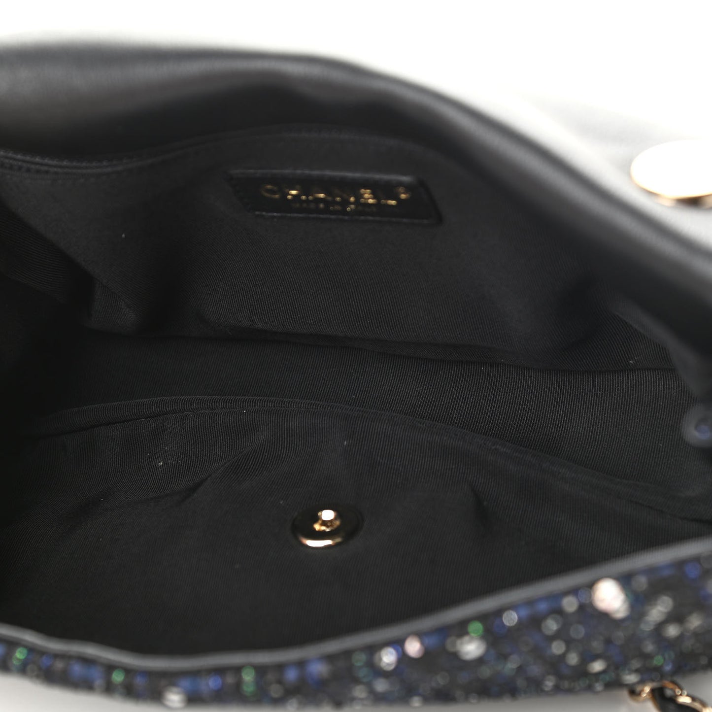 Tweed Medium Pearl Handle Flap Black Ecru