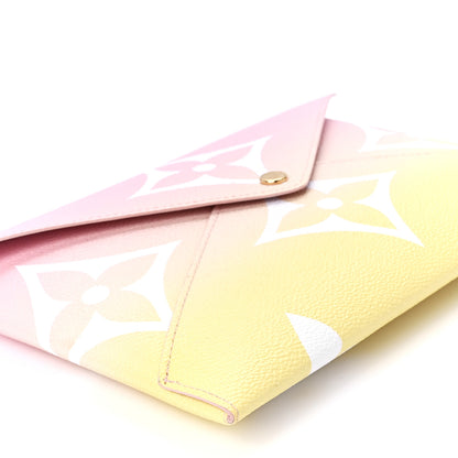 Louis Vuitton Monogram Giant By The Pool Large Kirigami Pochette Pink 9 of 10
