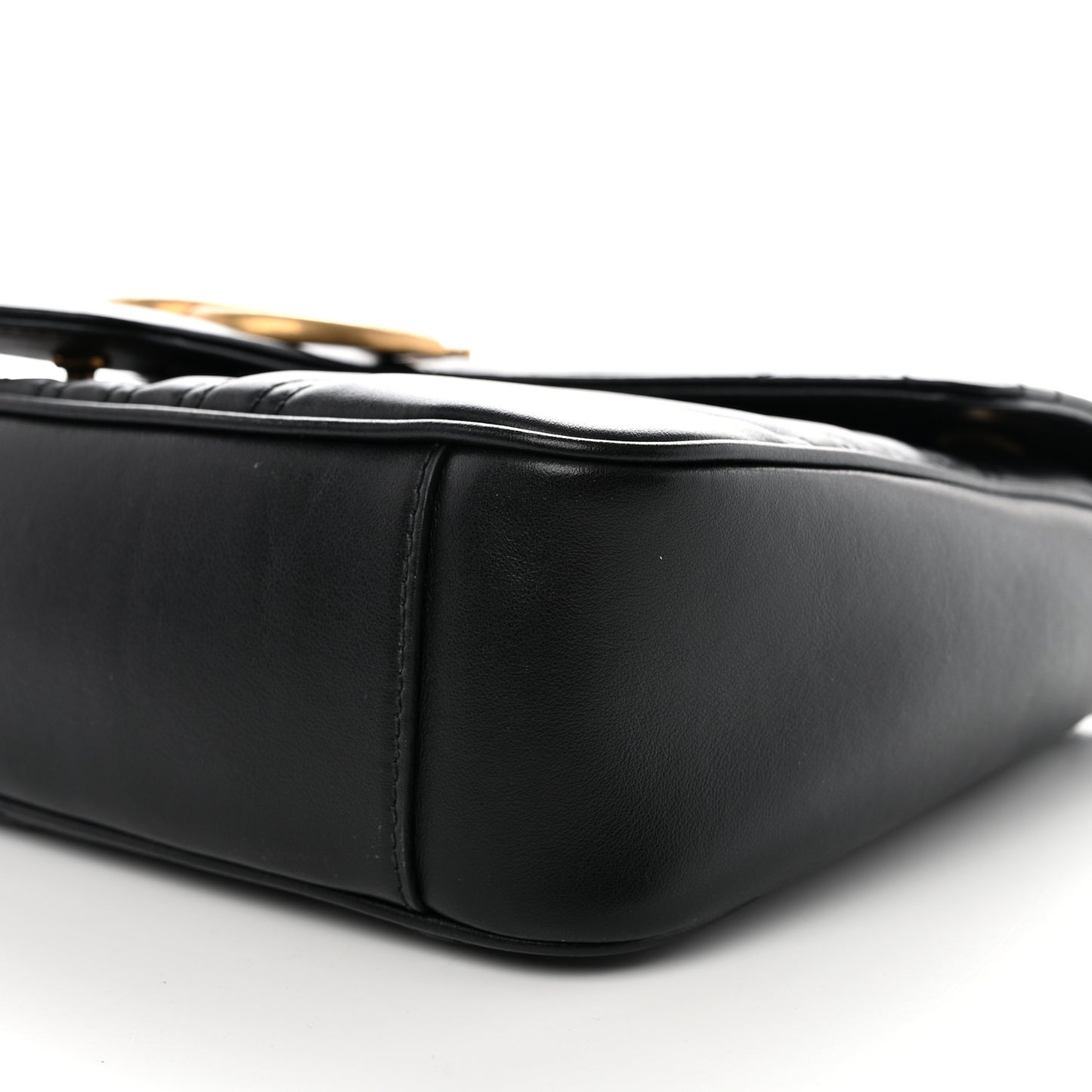 Calfskin Matelasse Medium GG Marmont Shoulder Bag Black