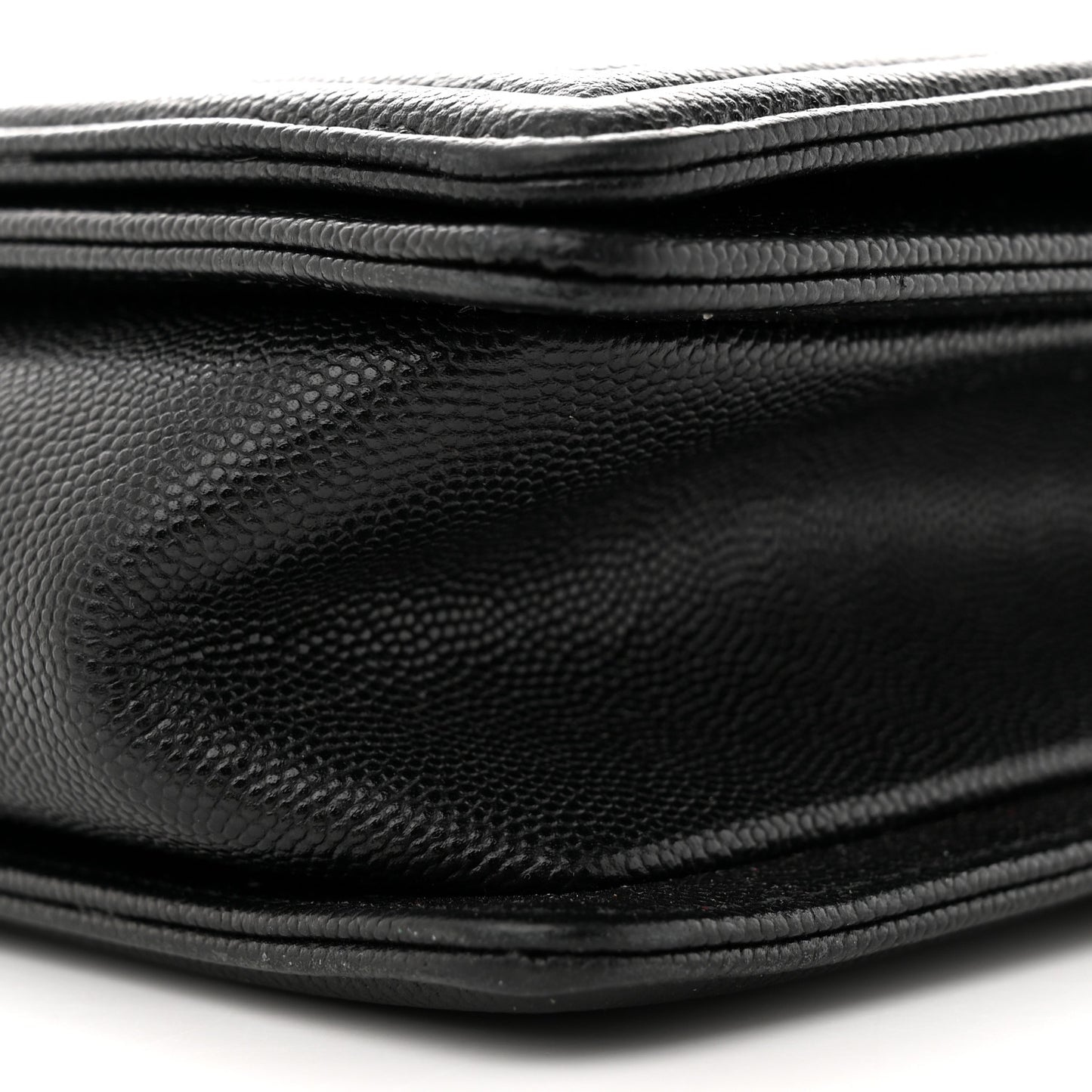 Caviar Quilted New Medium Boy Flap Black
