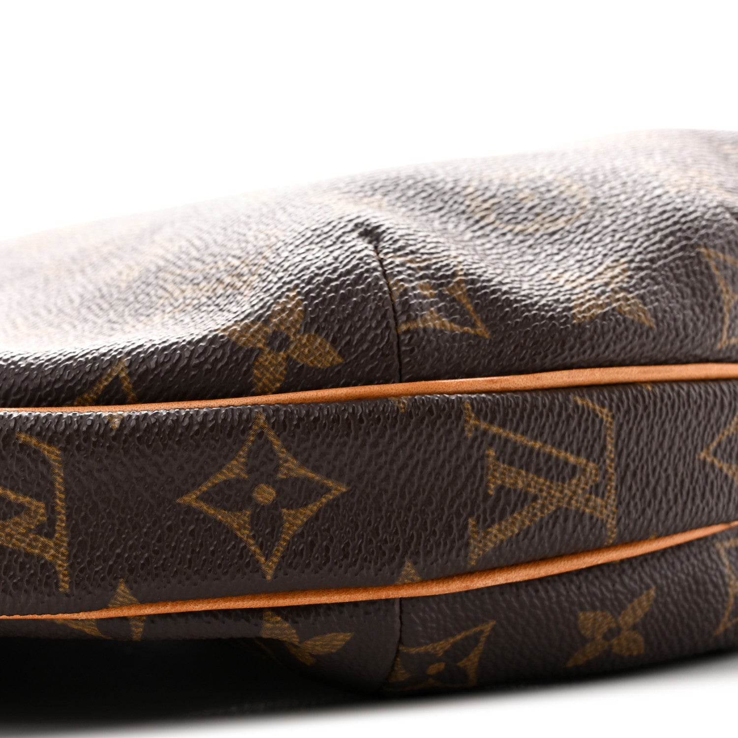 Louis Vuitton Monogram Croissant MM 7 of 14