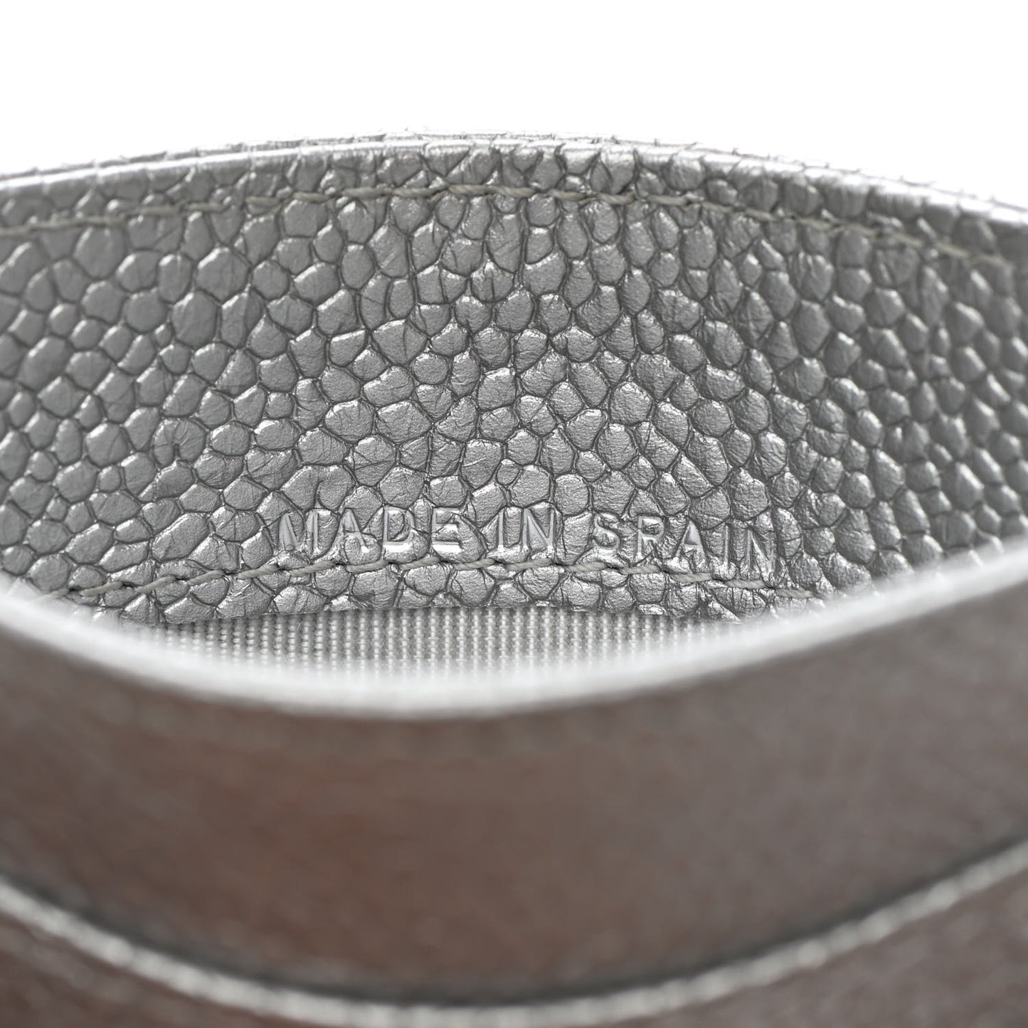 Metallic Caviar Quilted Card Holder Silver
