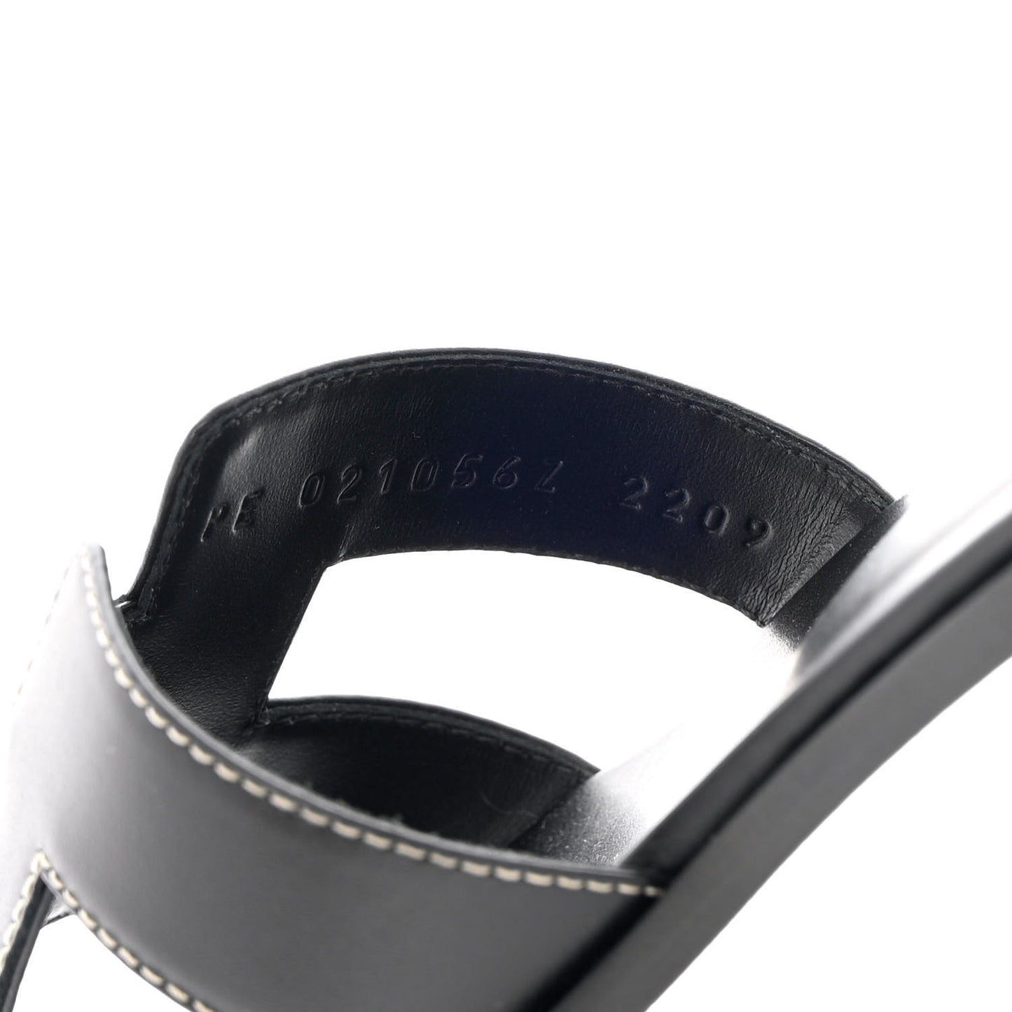 Box Calfskin Oran Sandals 38 Black