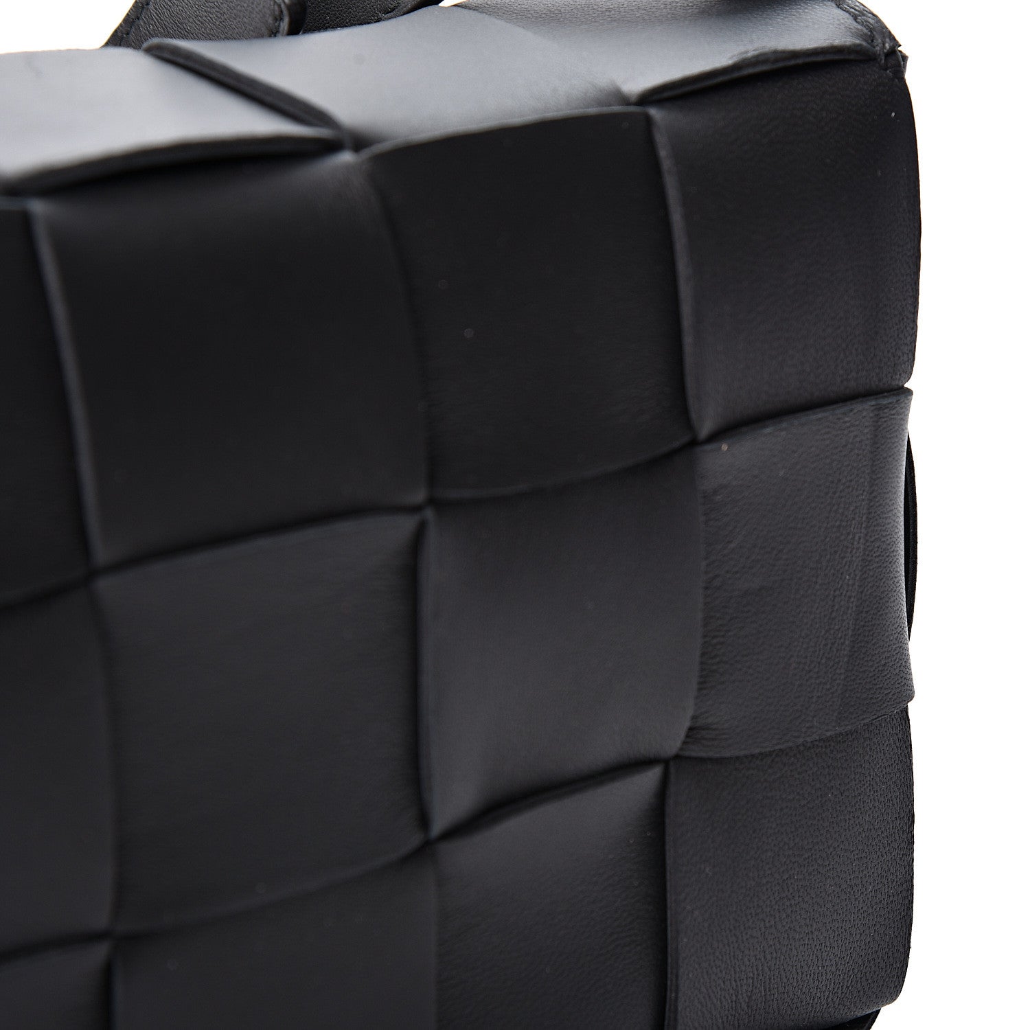 Bottega Veneta Nappa Maxi Intreccio Cassette Bag Black 7 of 10