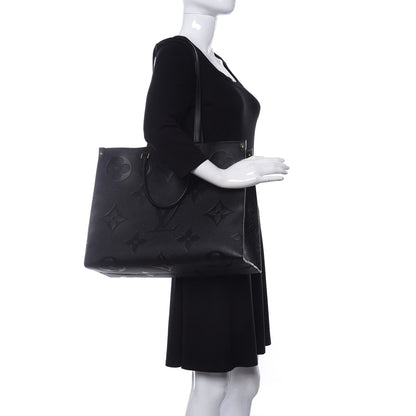 Louis Vuitton Empreinte Monogram Giant Onthego GM Black 2 of 9