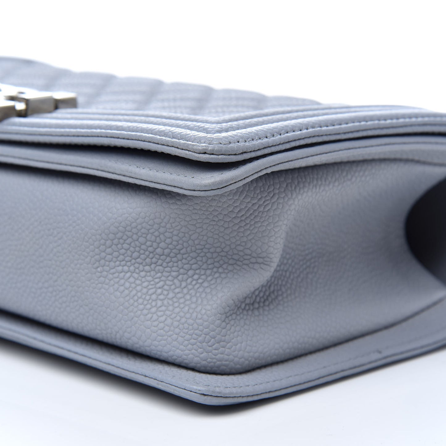 Caviar Quilted Medium Boy Flap Blue