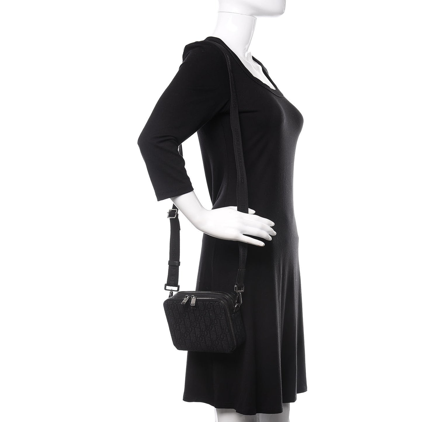Oblique Pouch Black