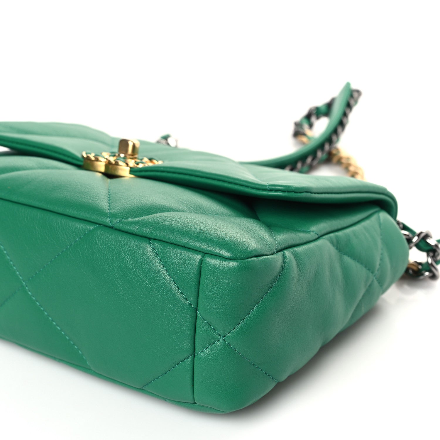 Chanel Lambskin Quilted Medium Chanel 19 Flap Green 9 of 10