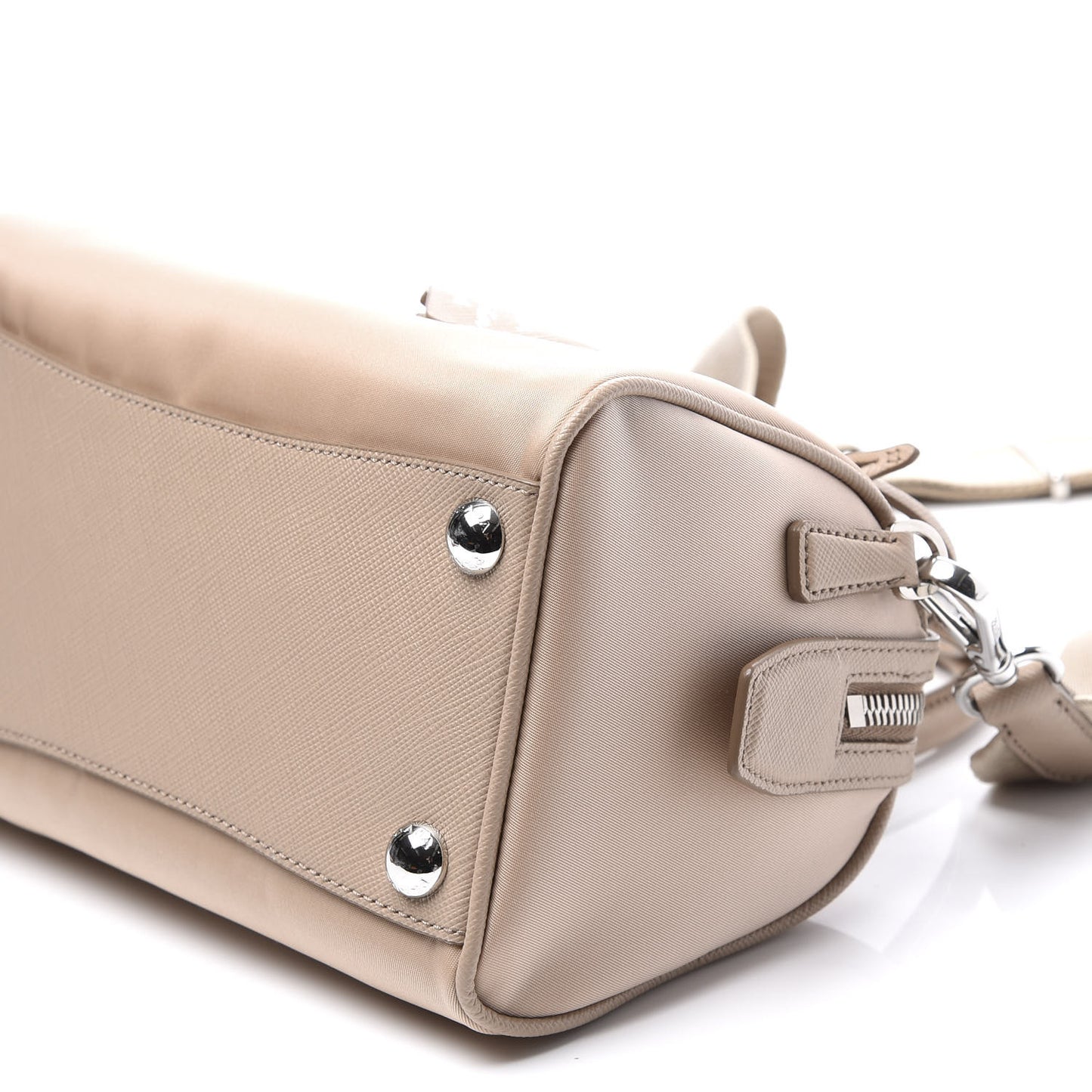 Tessuto Nylon Saffiano Re-Edition 2005 Top Handle Crossbody Bag Cammeo