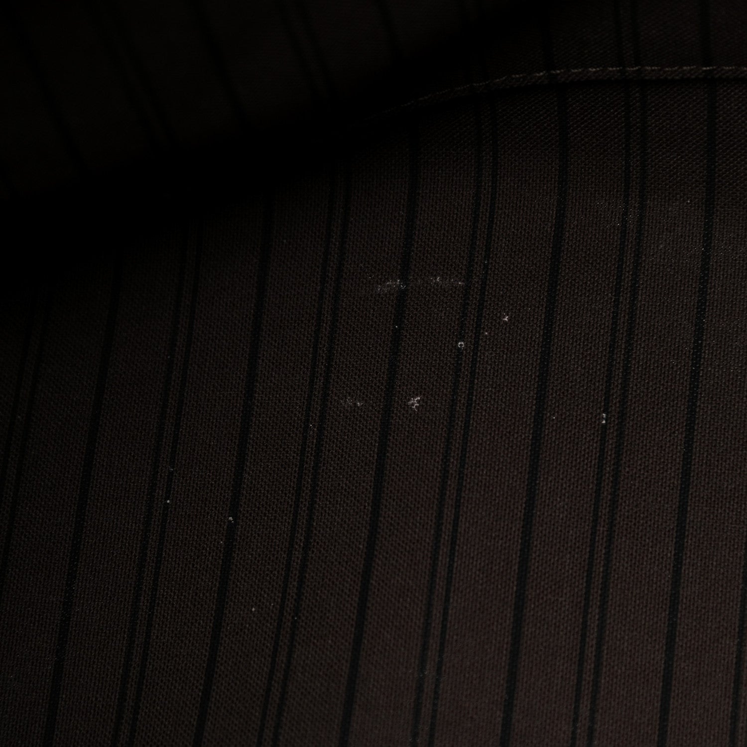 Louis Vuitton Empreinte Lumineuse PM Terre 13 of 20