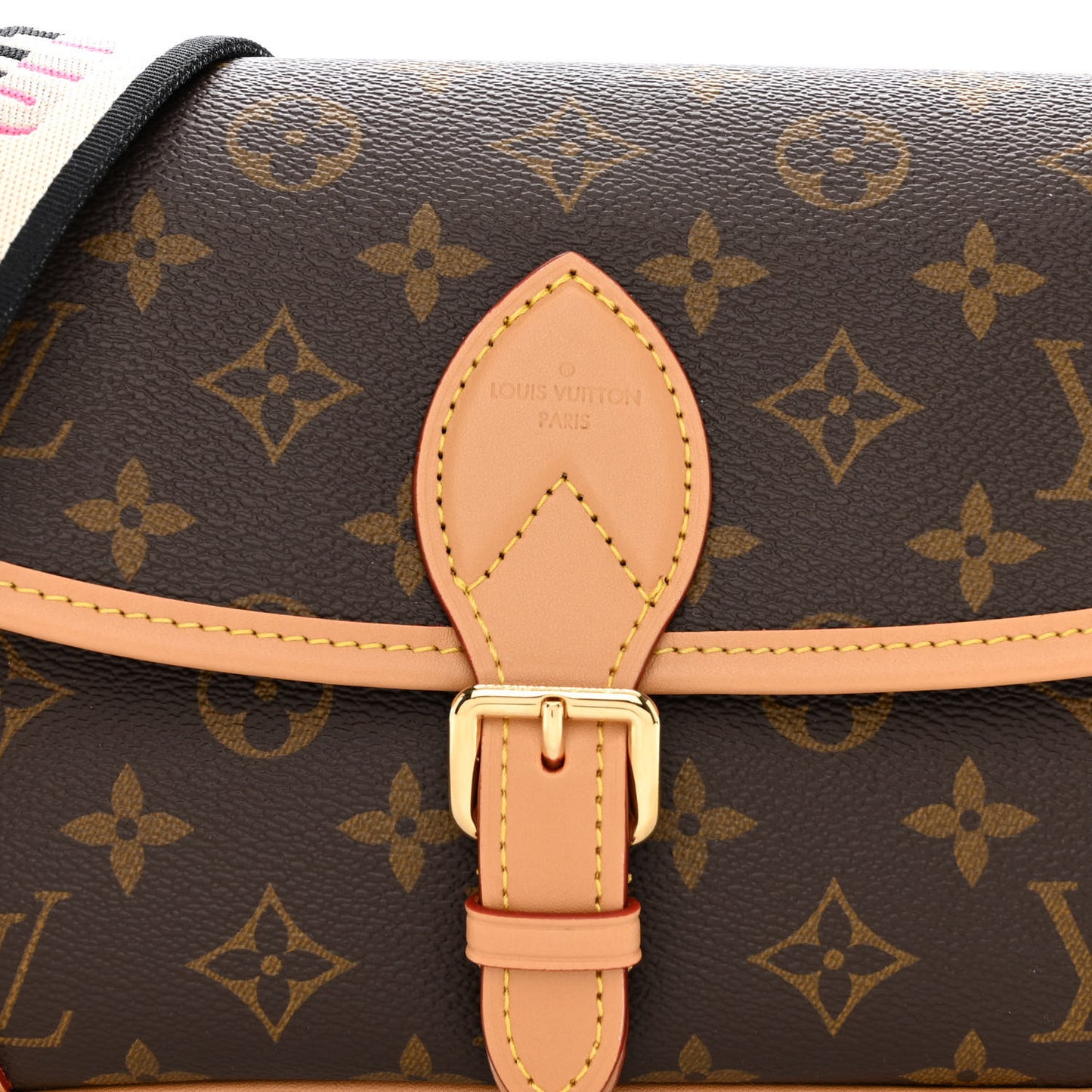 Monogram Diane Black