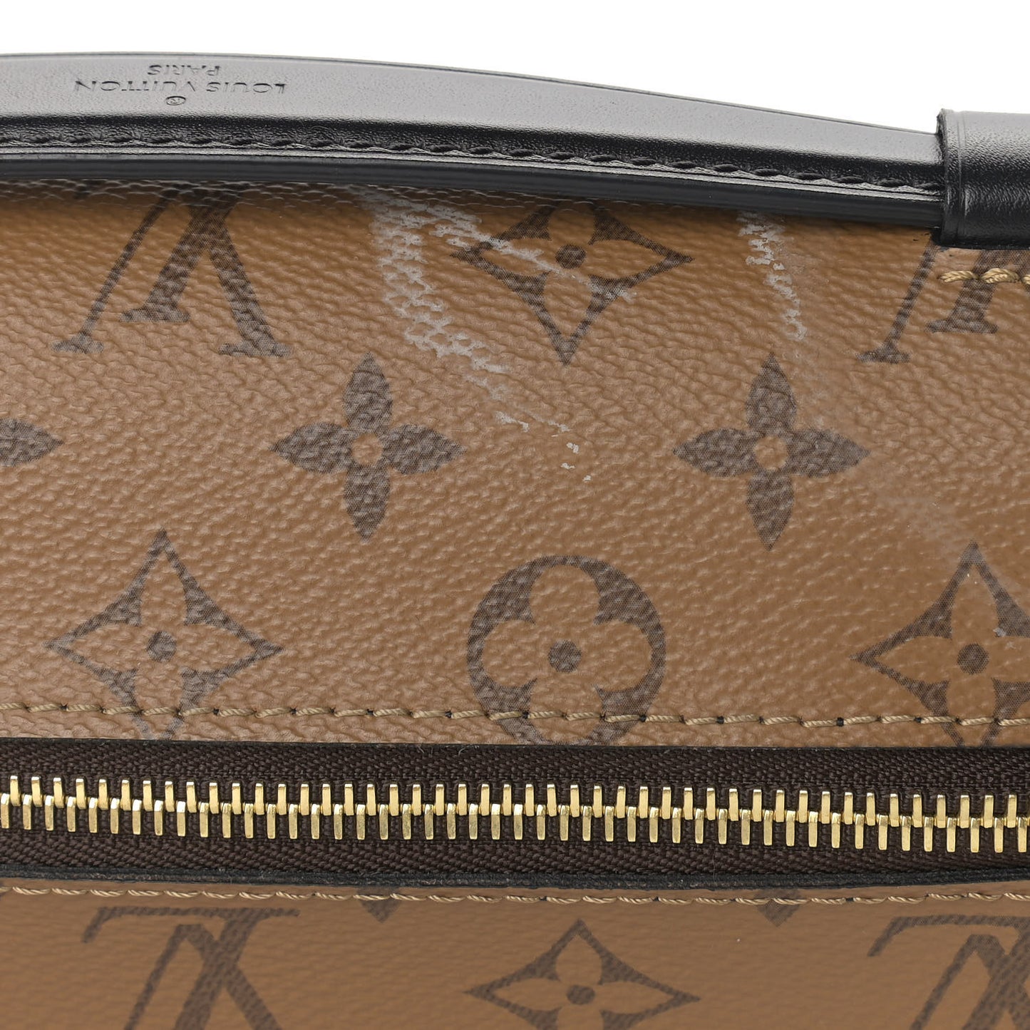 Reverse Monogram Pochette Metis