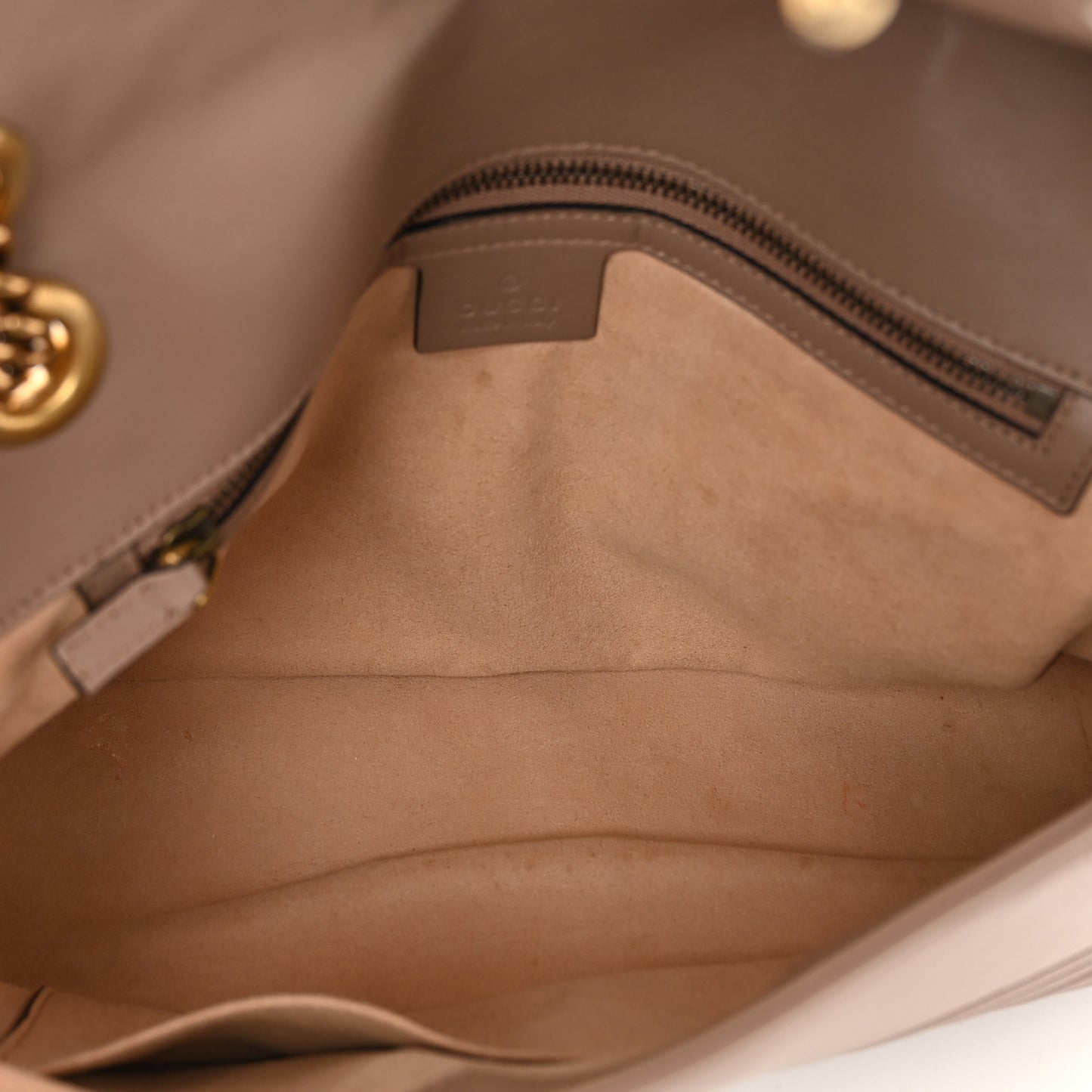 Calfskin Matelasse Medium GG Marmont Shoulder Bag Porcelain Rose
