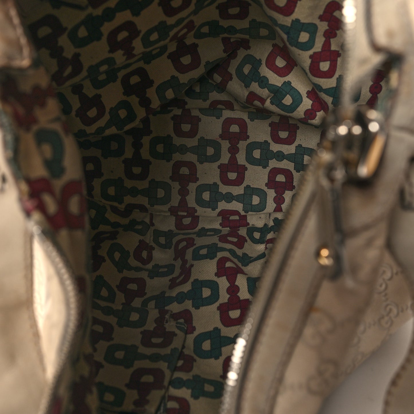 Guccissima Pelham Medium Hobo Beige