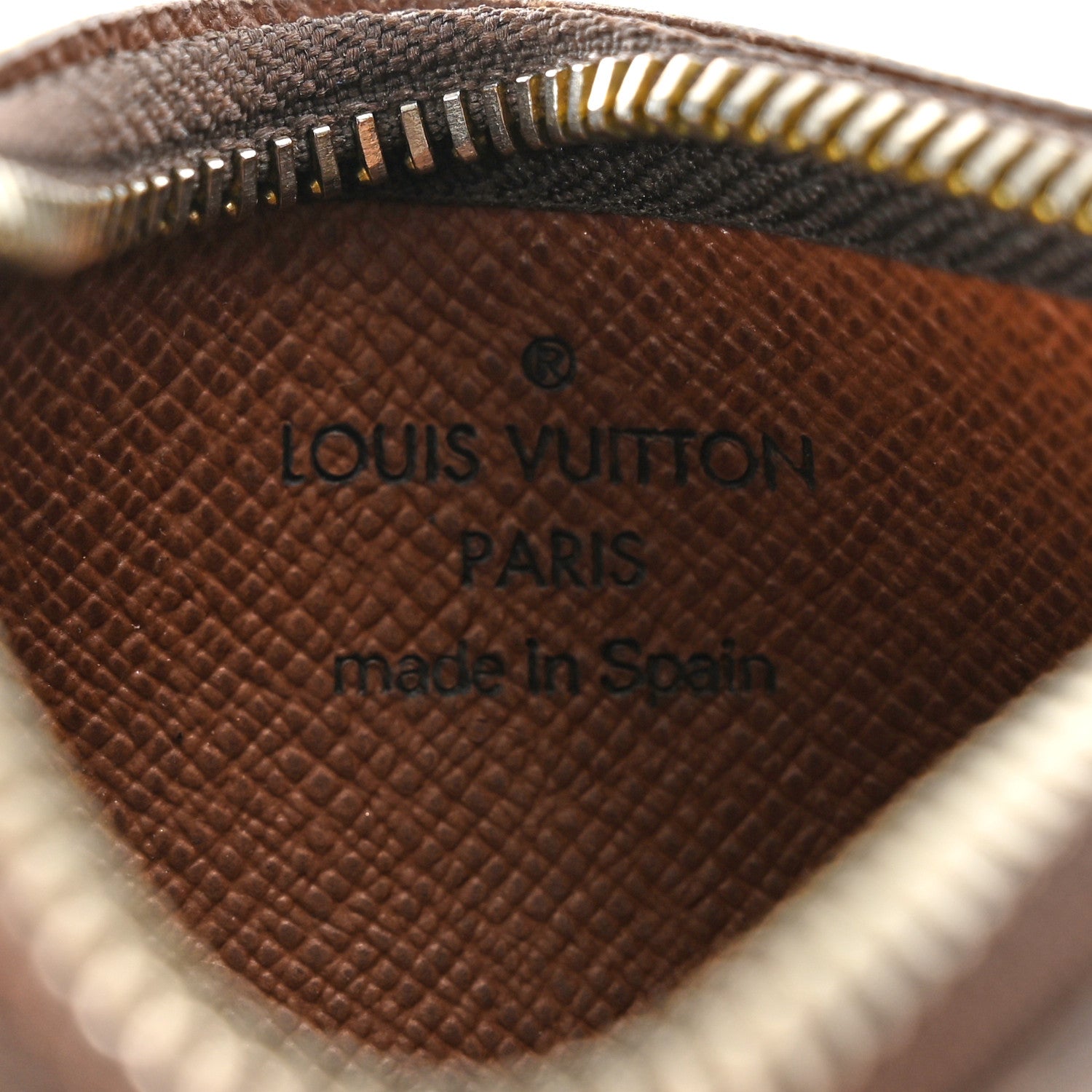 Louis Vuitton Monogram Key Pouch 6 of 6