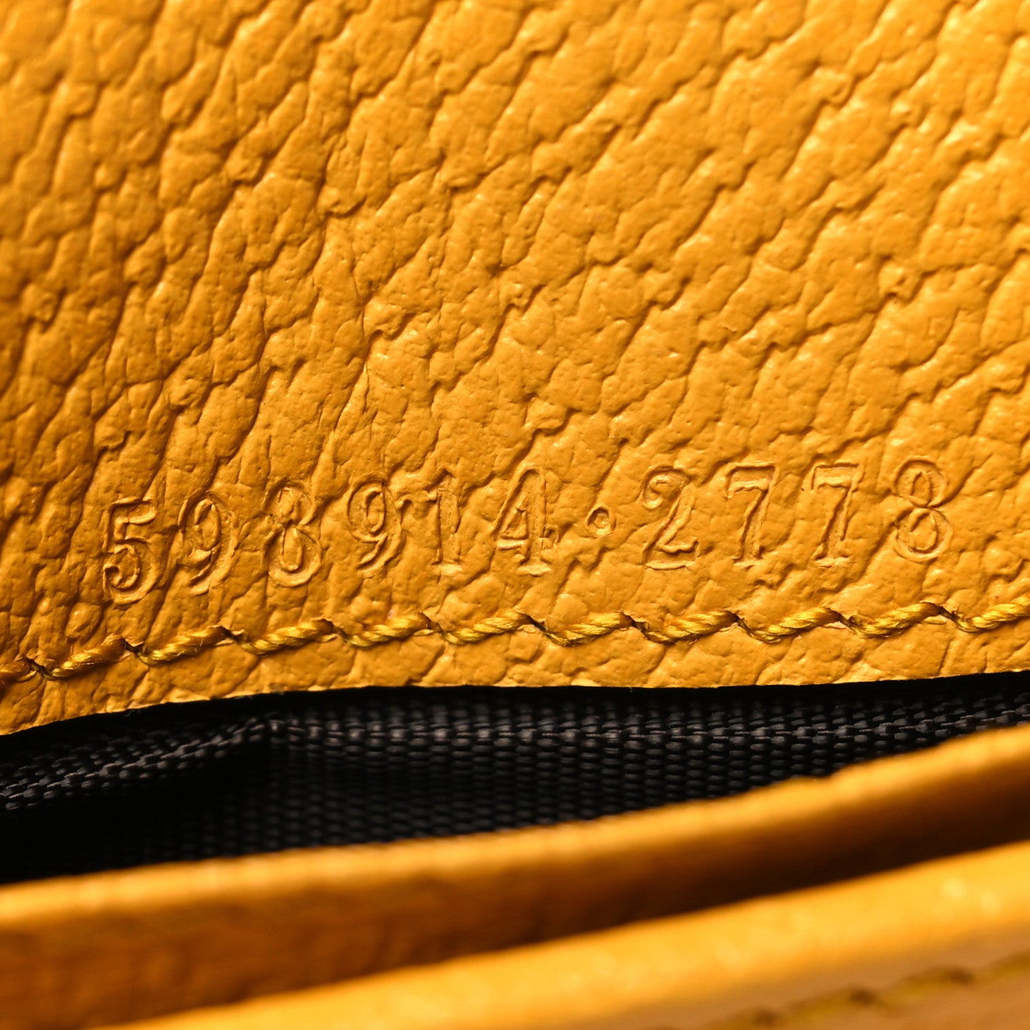 Gucci GG Supreme Monogram Flora Textured CalfskinWeb Ophidia Passport Case Beige Ebony Multicolor Crop 7 of 8