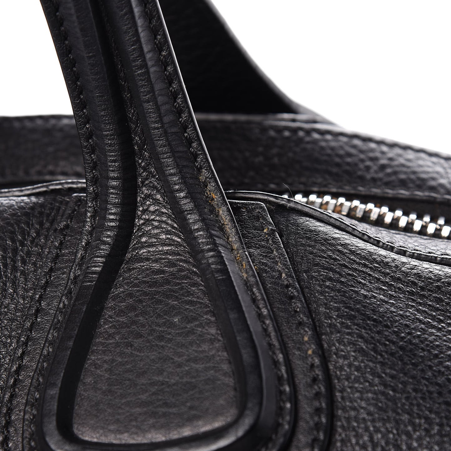 Waxy Grained Calfskin Medium Nightingale Black