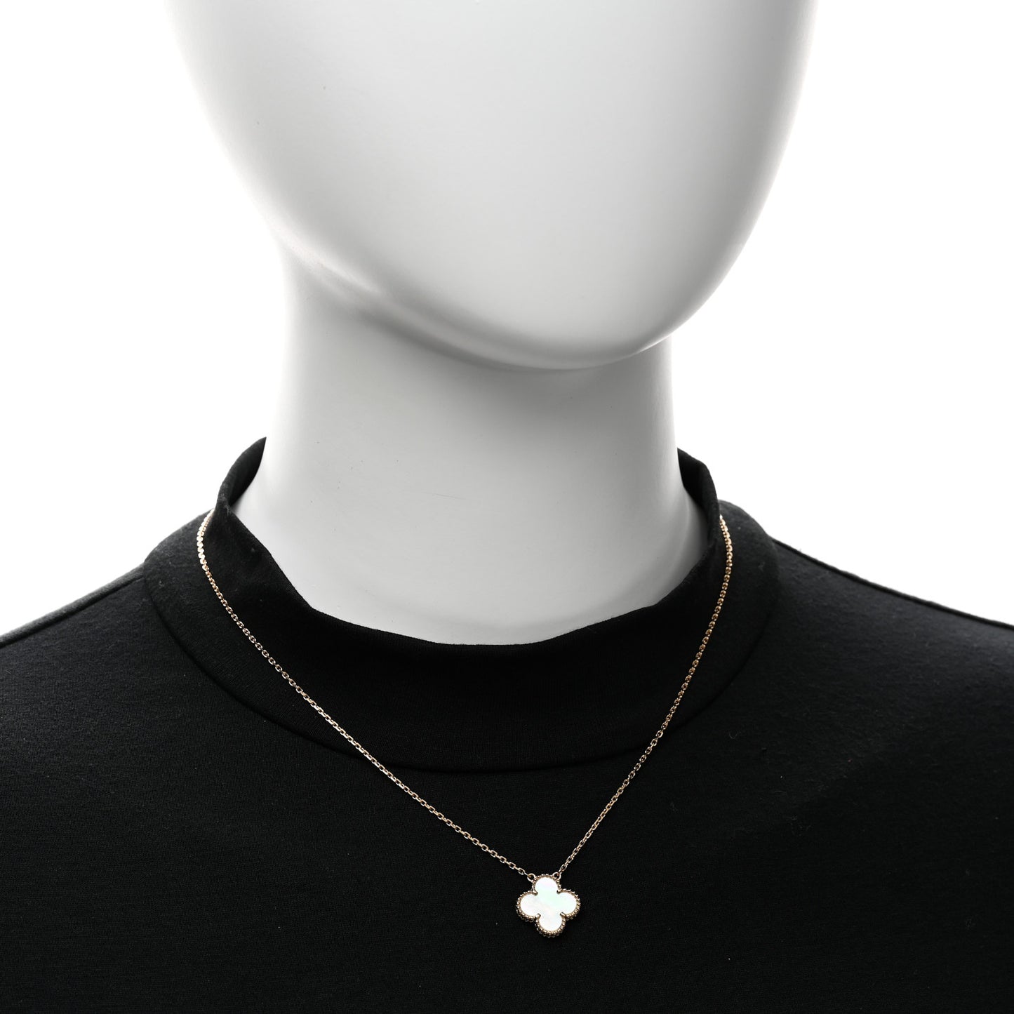 18K Yellow Gold Mother of Pearl Vintage Alhambra Pendant Necklace