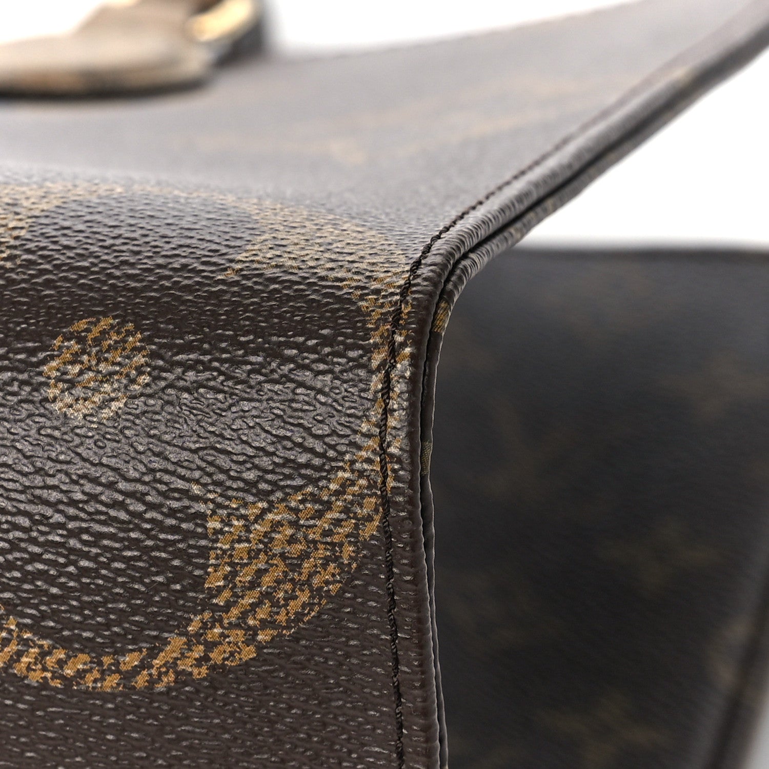 Louis Vuitton Reverse Monogram Giant Onthego MM 8 of 8