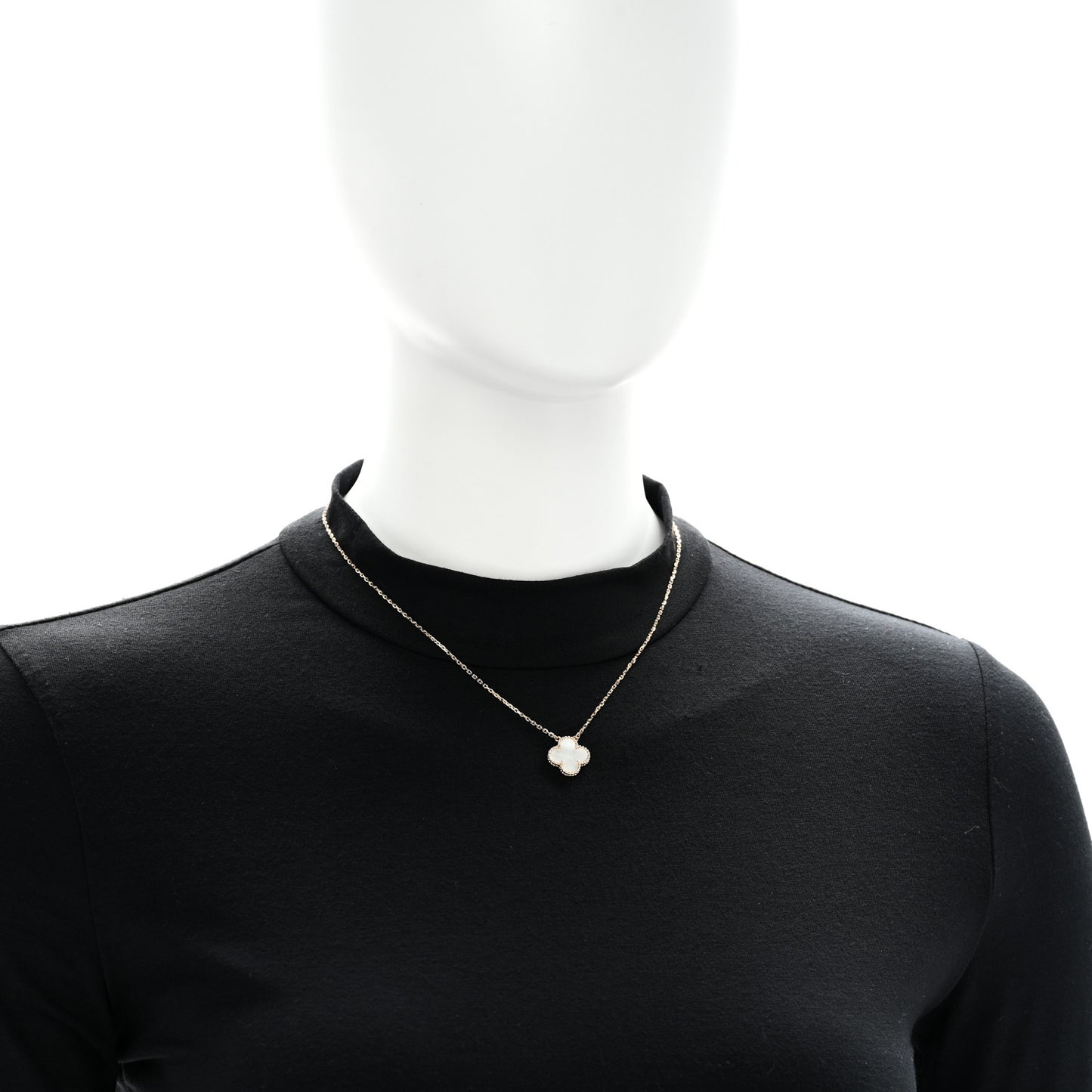 18K Yellow Gold Mother of Pearl Vintage Alhambra Pendant Necklace