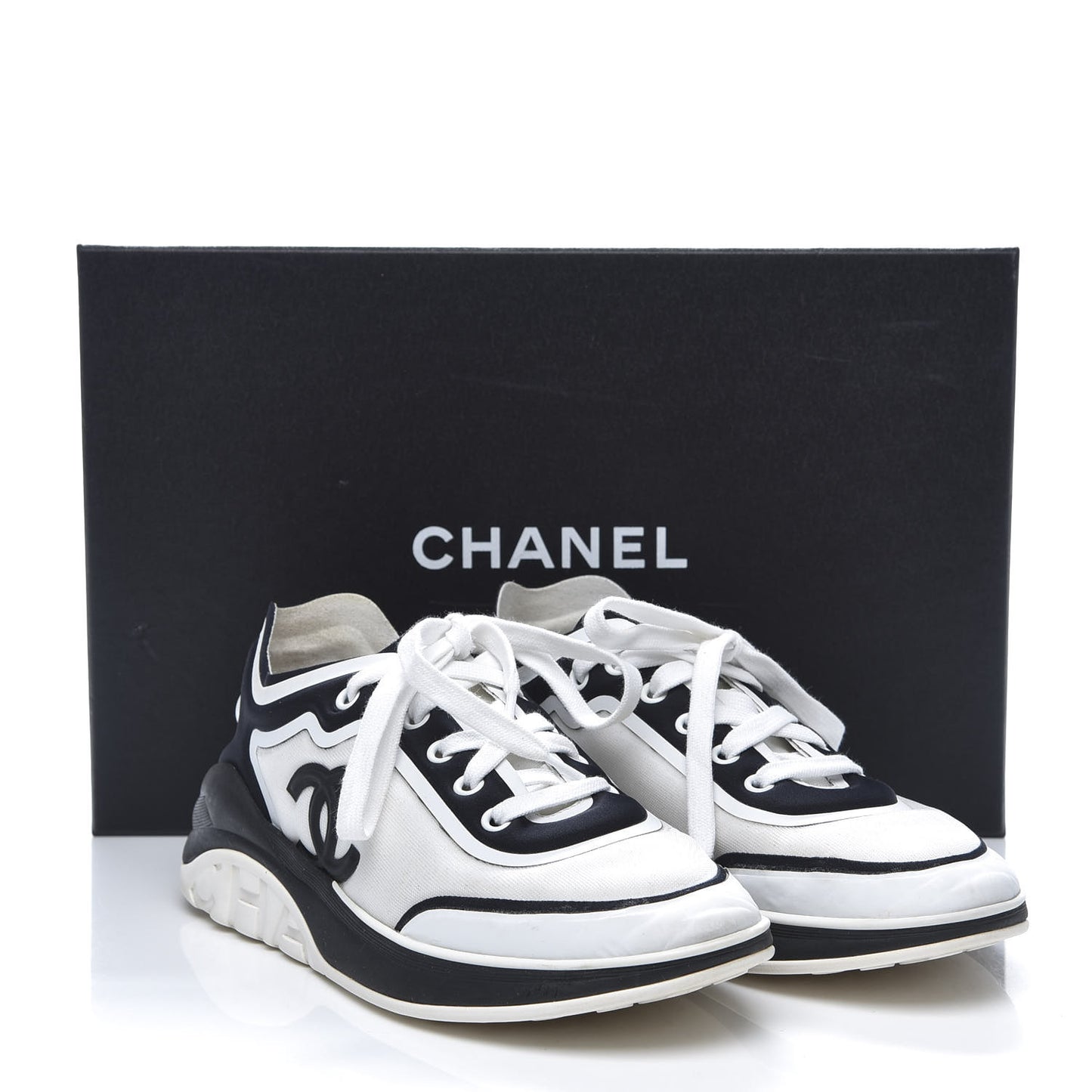 Suede Calfskin Stretch Fabric CC Sneakers 37.5 White