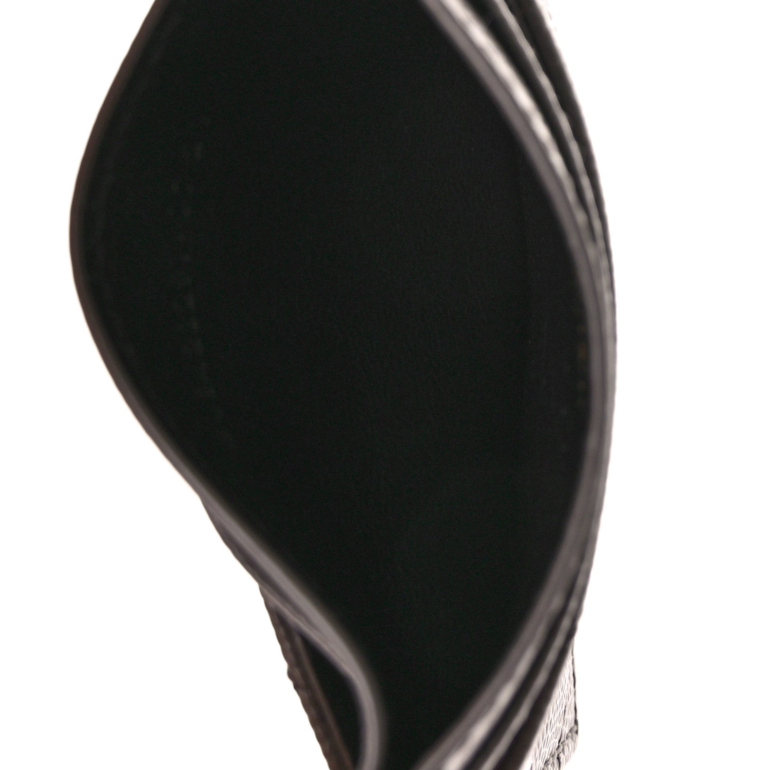 Saint Laurent Grain De Poudre Matelasse Chevron Monogram Credit Card Case Fog 4 of 8
