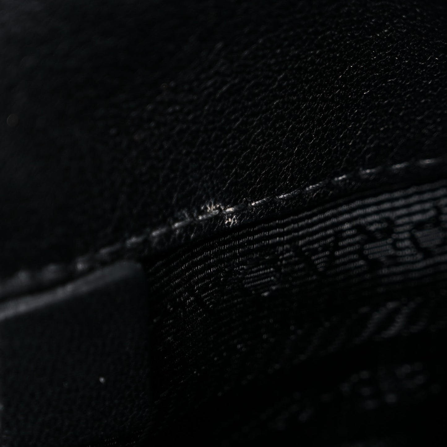 Tessuto Nylon Nappa Gaufre Shopping Satchel Black