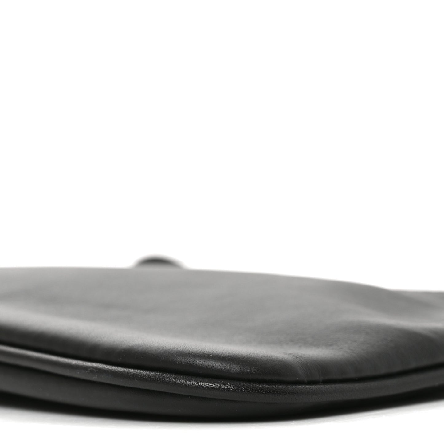 Calfskin Monogram Speedy P9 Bandouliere 40 Pochette Ultra Black