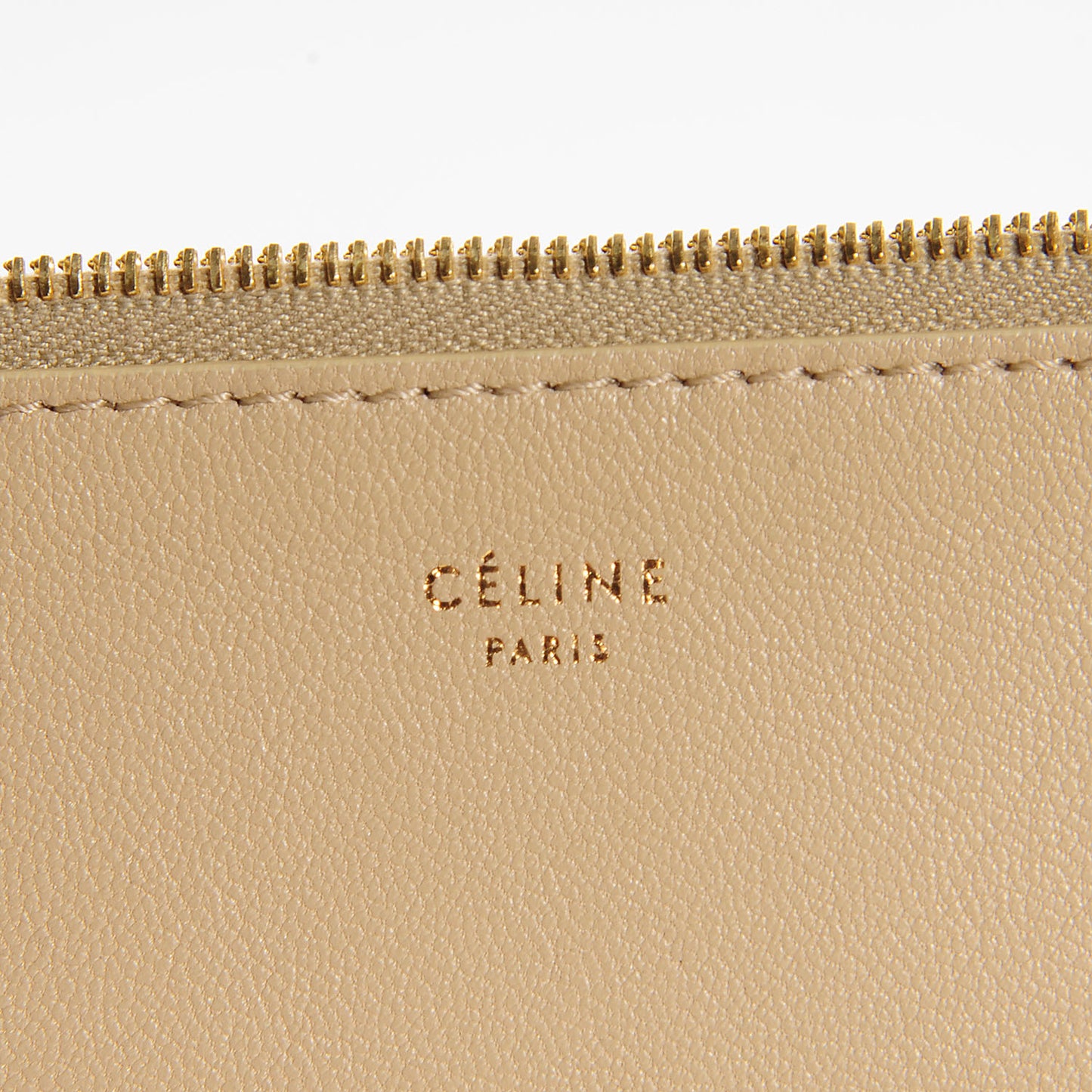 Lambskin Bi-Color Solo Clutch Pouch Beige Butter