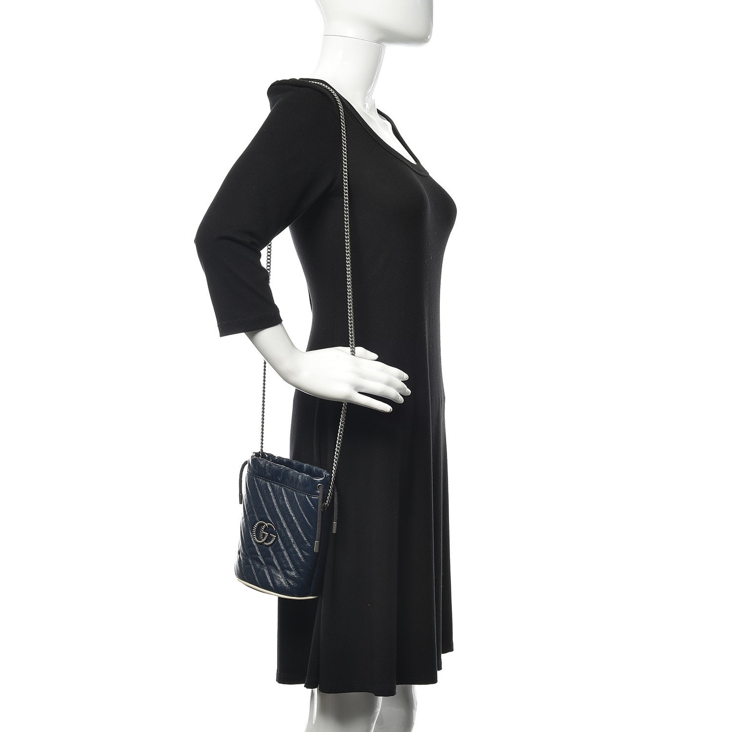 Vintage Effect Calfskin Matelasse Diagonal Mini Torchon GG Marmont 2.0 Bucket Bag Blue Agata Mystic White