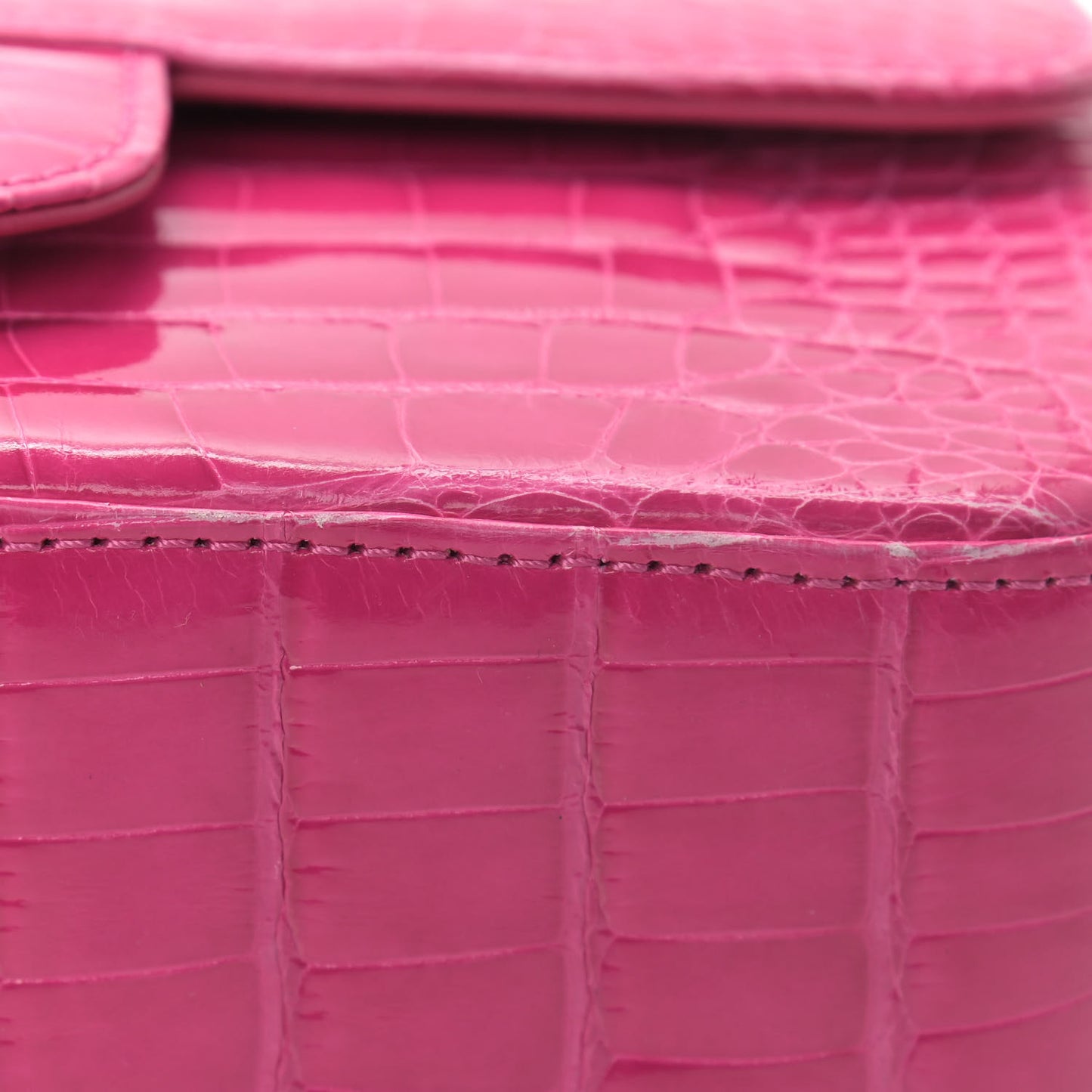 Shiny Alligator Mini Flap Pink