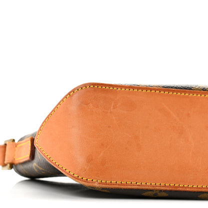 Louis Vuitton Monogram Trotteur 9 of 13
