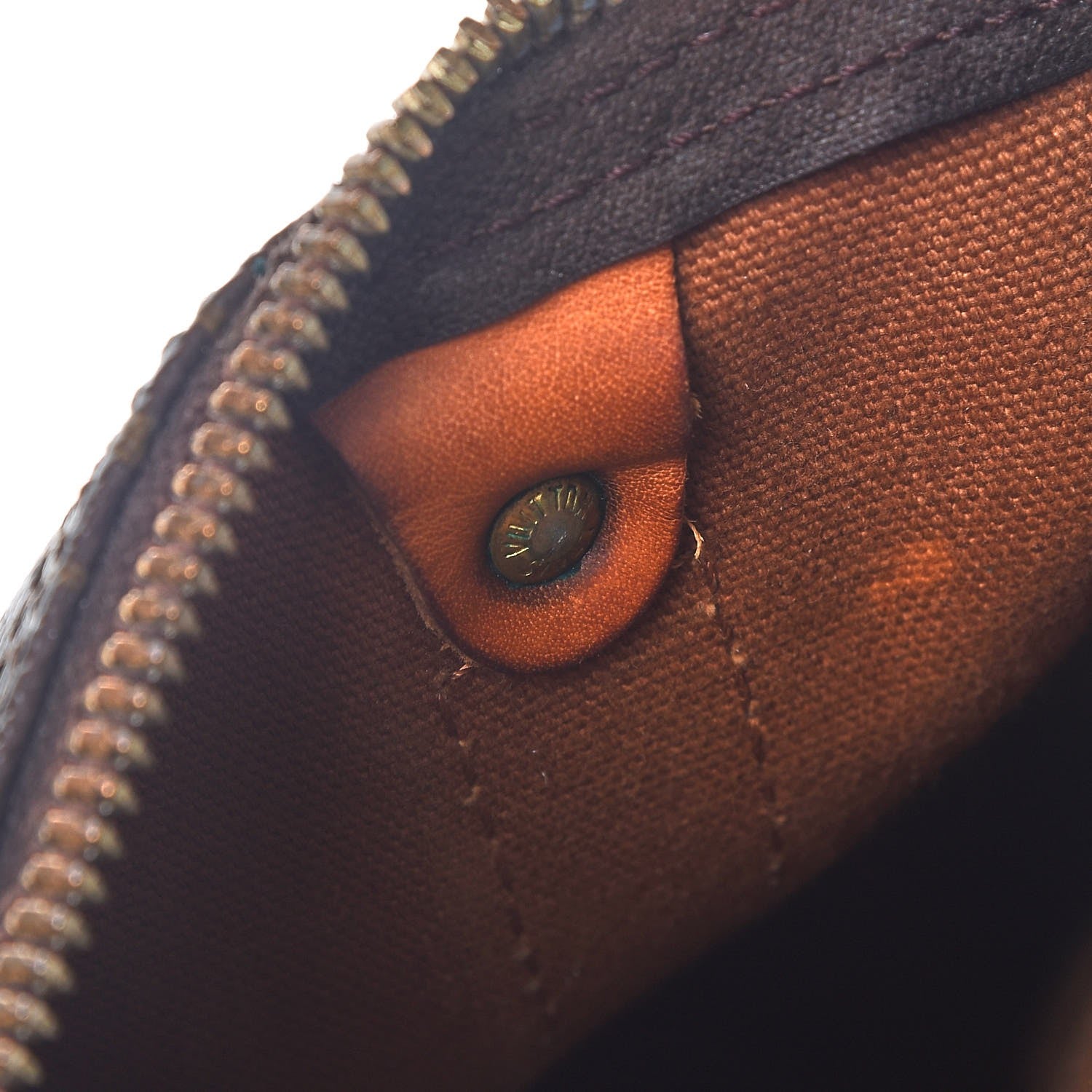 Louis Vuitton Monogram Keepall 55 13 of 22