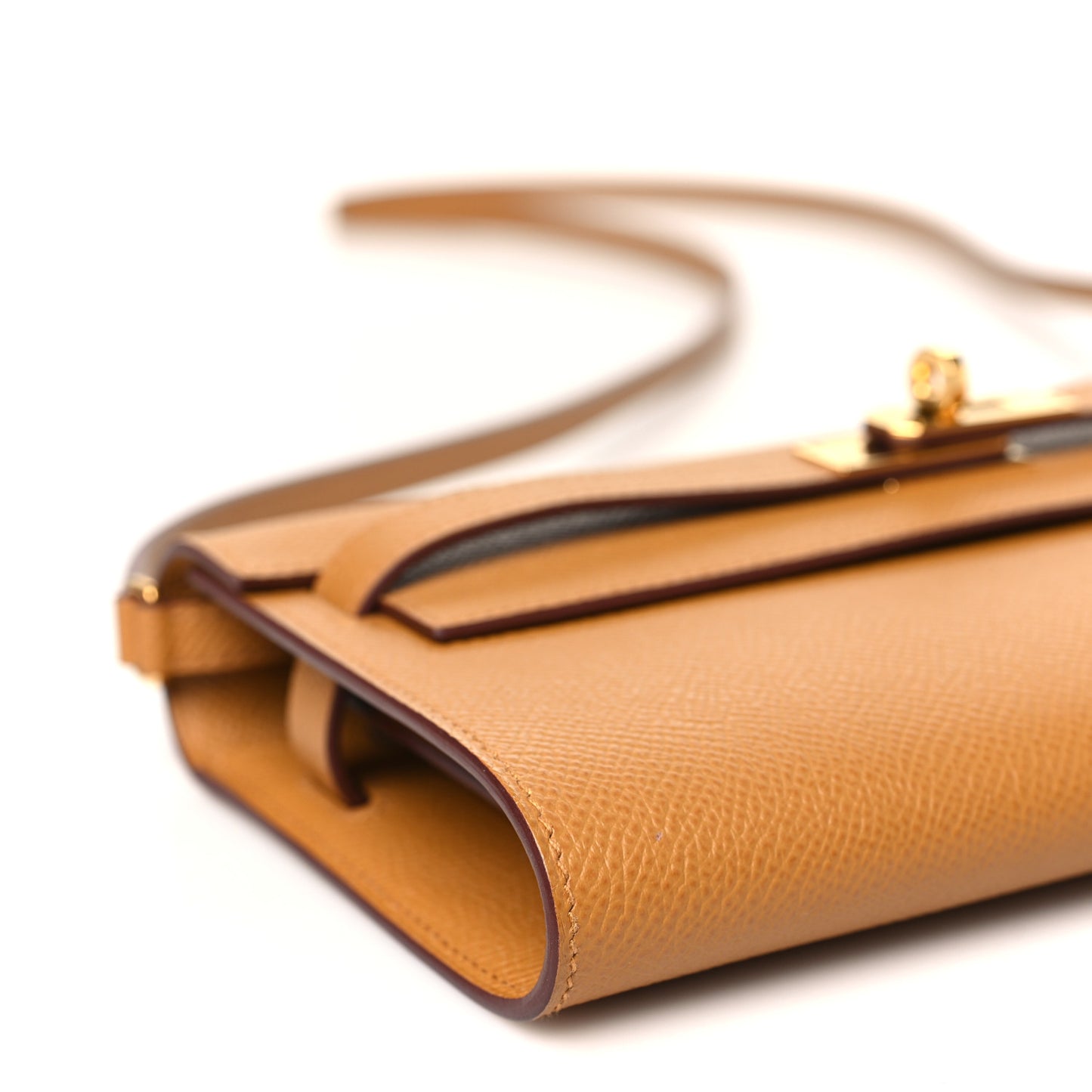 Epsom Kelly Wallet To Go Sesame