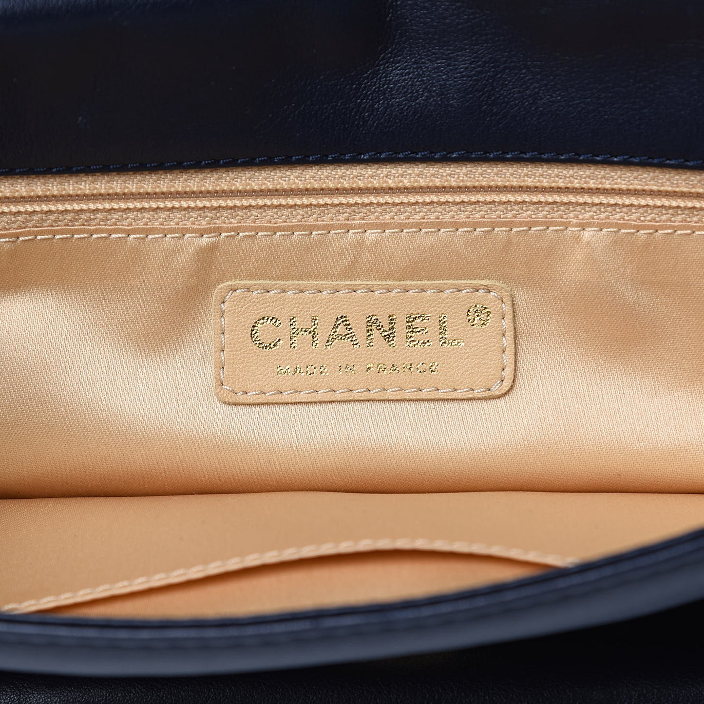 Lambskin Medium Rodeo Drive Flap Navy