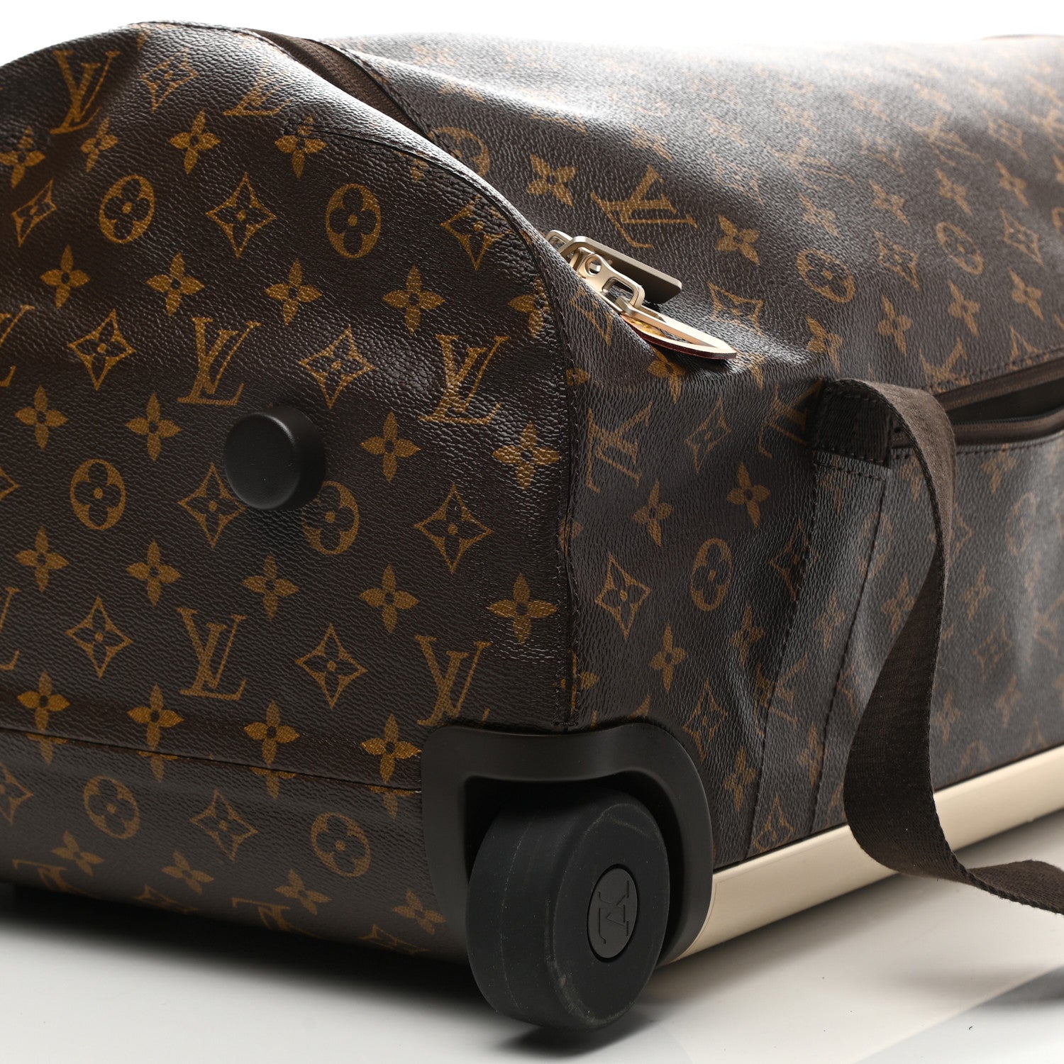 Louis Vuitton Monogram Horizon Soft Duffle 55 7 of 11
