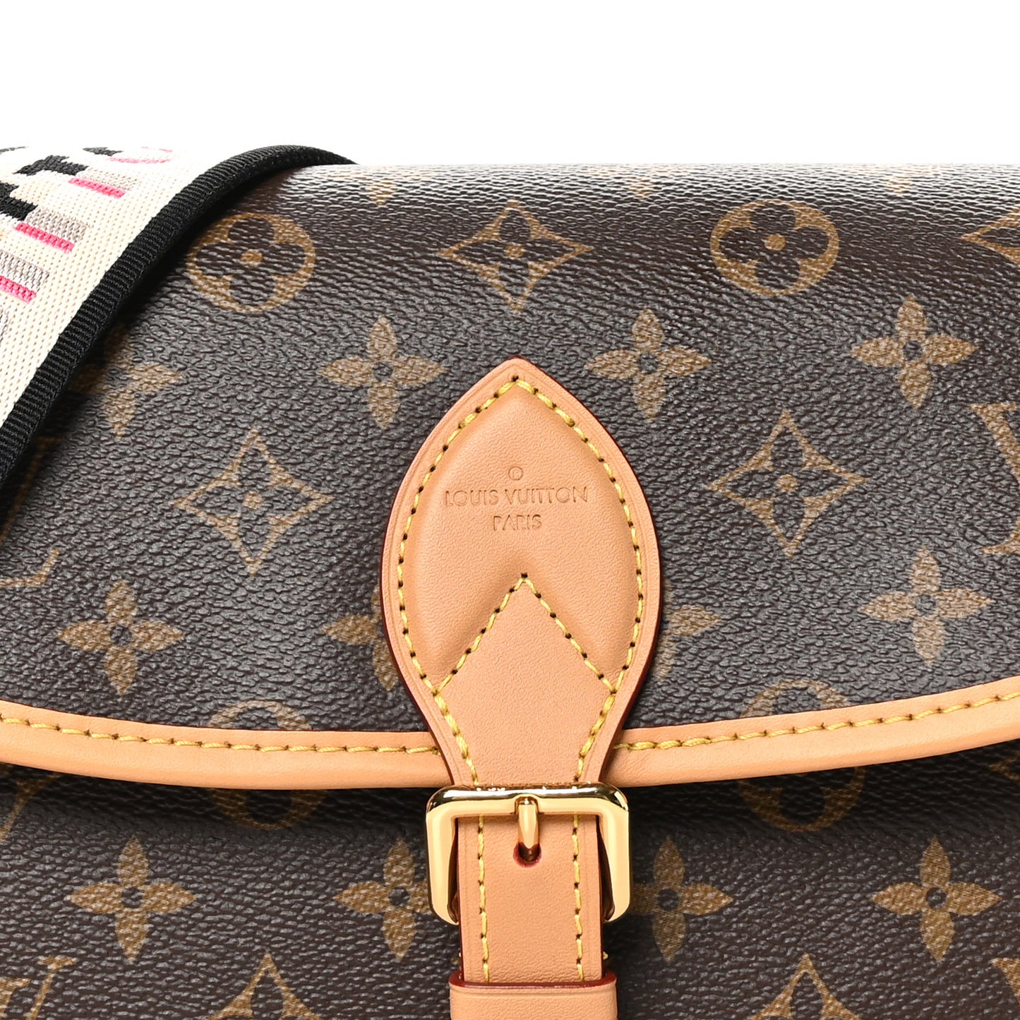 Monogram Diane Black