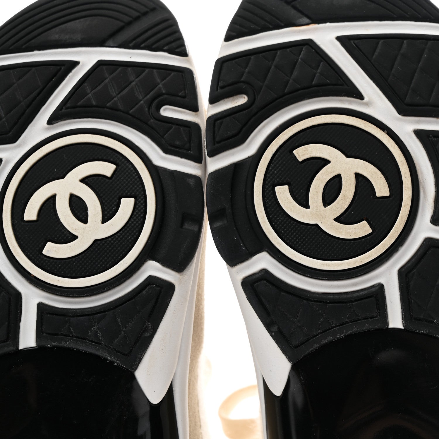 Chanel Knit Fabric Suede Calfskin Womens CC Sneakers 38.5 Ivory 7 of 9