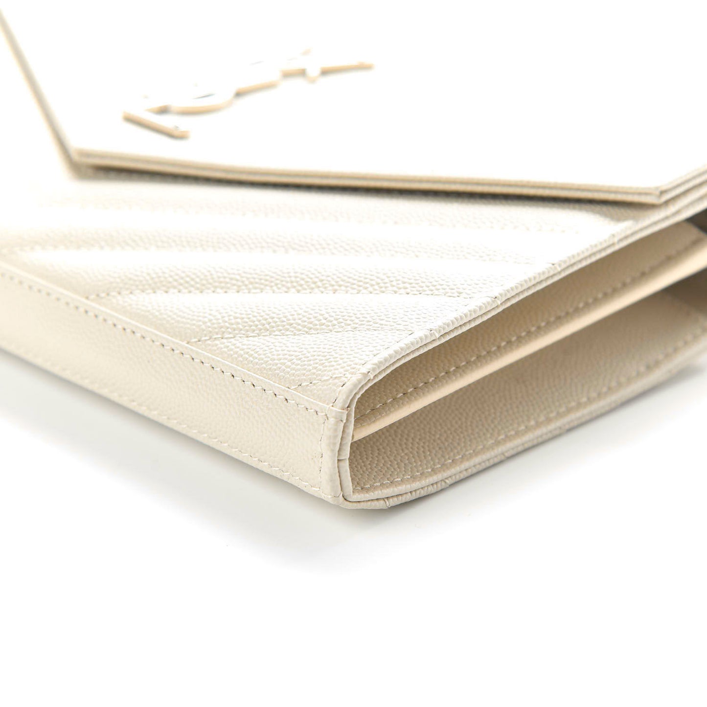 Grain De Poudre Matelasse Chevron Monogram Chain Wallet Crema Soft